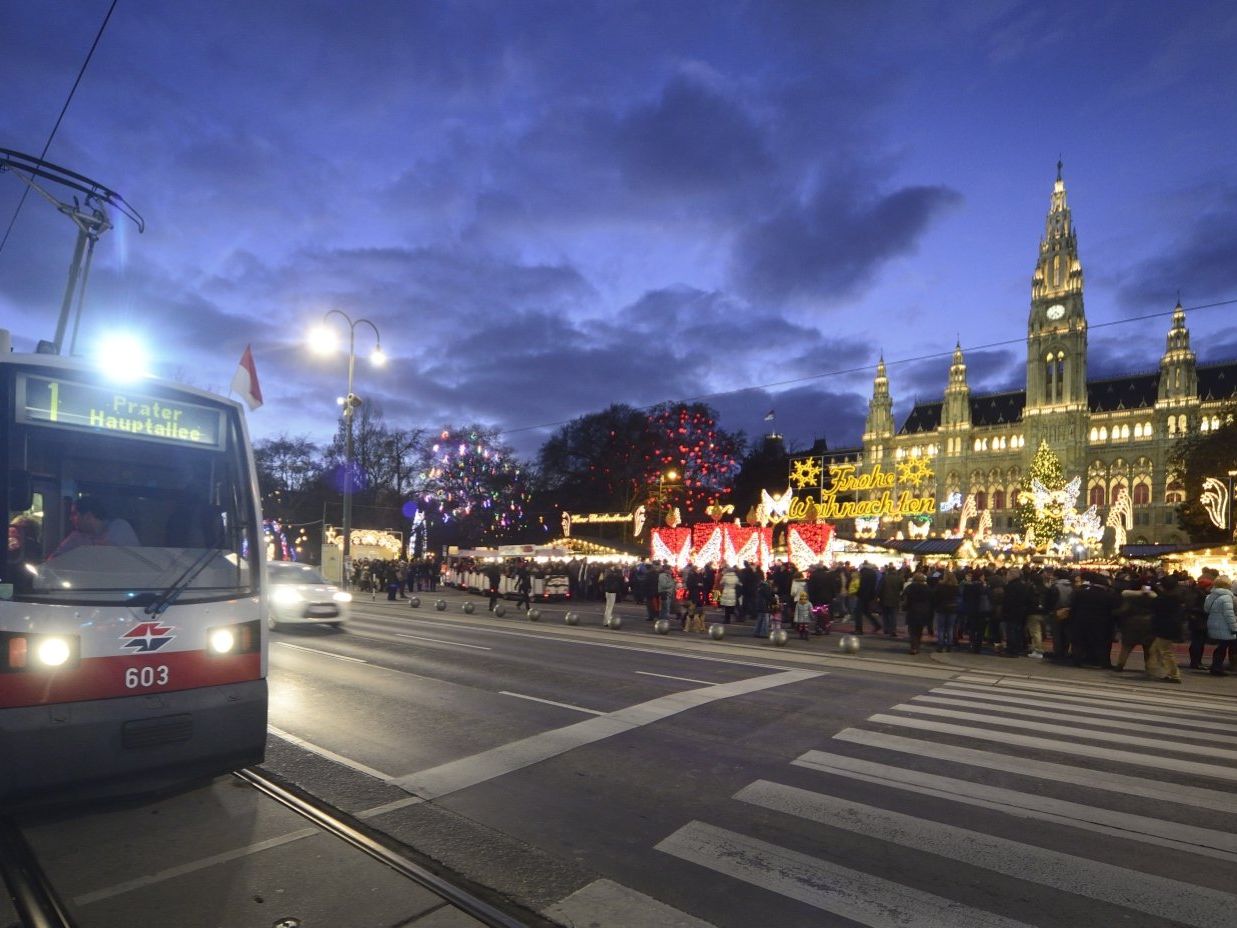 Die Wiener Linien bringen die Fahrgäste durch die Silvesternacht. Die Wiener Linien bringen die Fahrgäste durch die Silvesternacht.