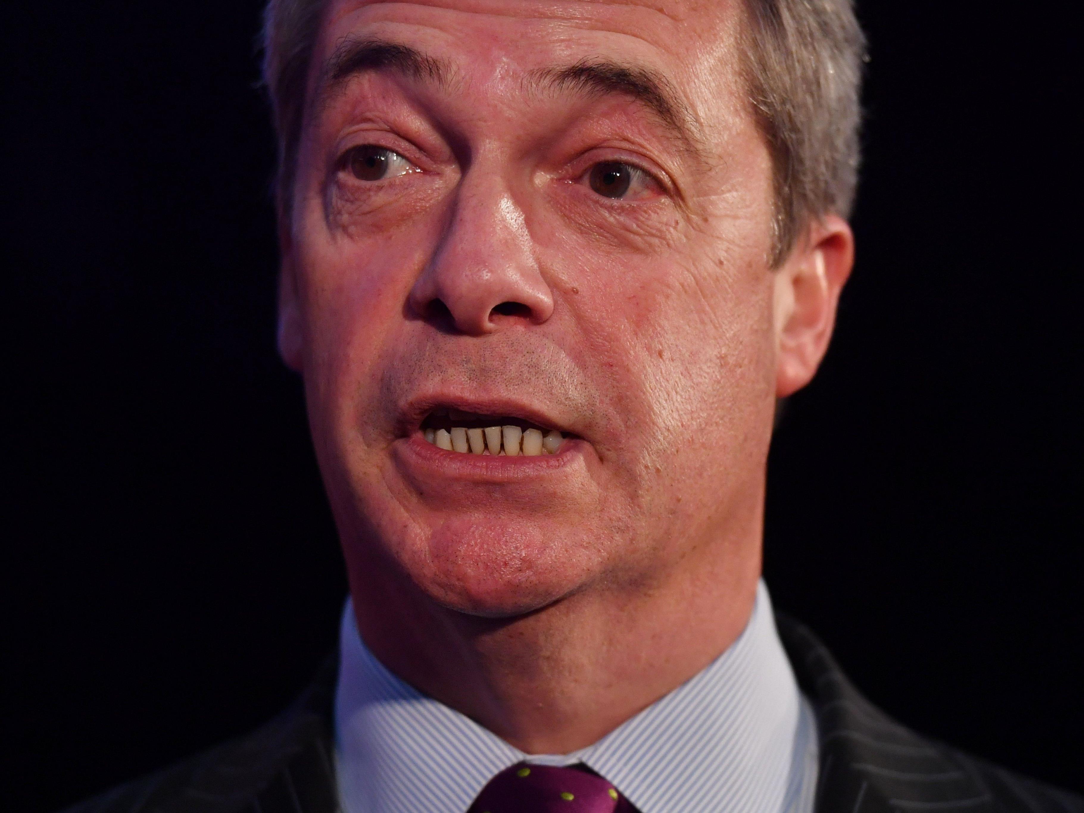 Nigel Farage geht davon aus, dass es ein Austrittreferendum bei Hofer-Sieg geben wird.