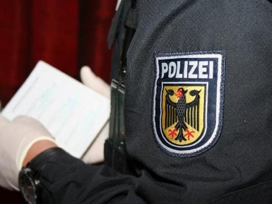 Die Bundespolizei Lindau hat am Wochenende 19 illegal Eingereiste Personen aufgegriffen.