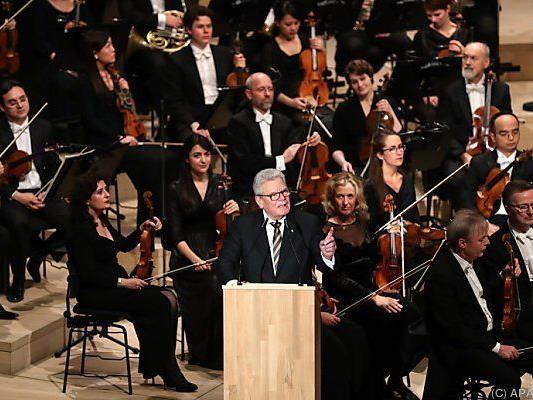 Offizielle Eröffnung der Elbphilharmonie durch Gauck