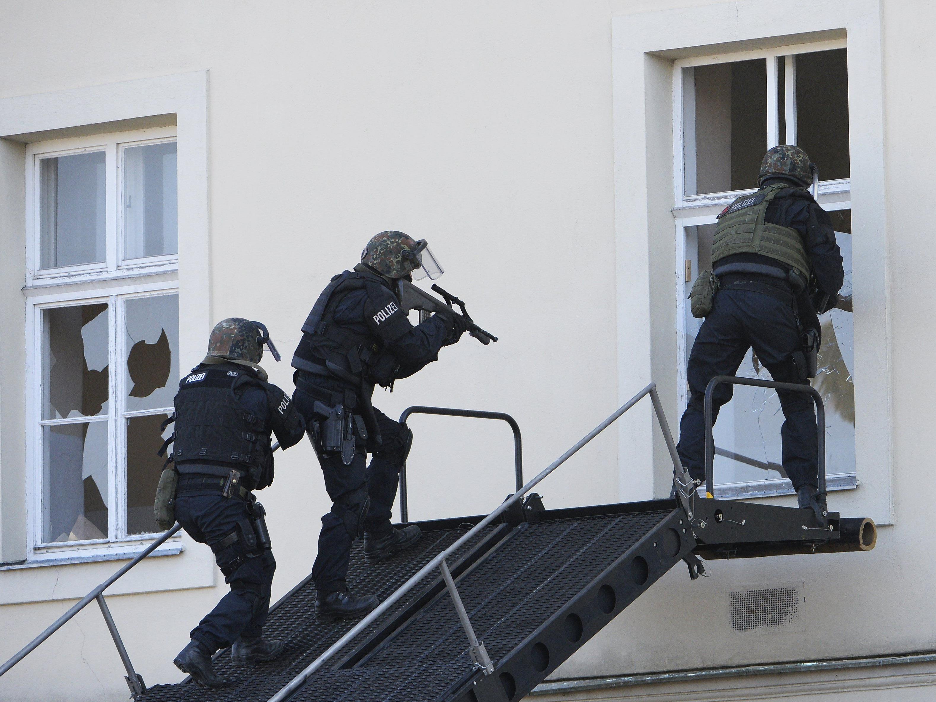 Der Terrorverdächtige wurde nahe seiner Wohnung in Wien festgenommen.