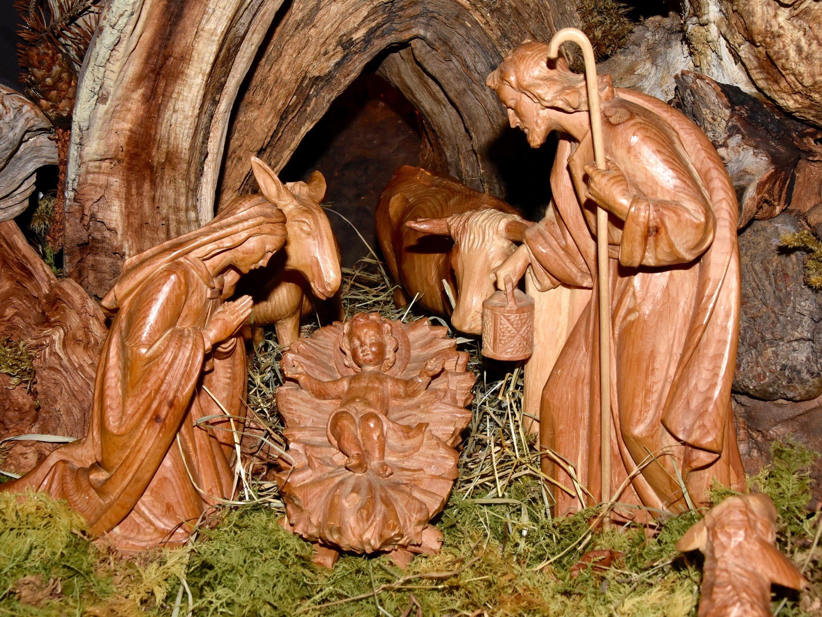 Weihnachtskrippe in der Pfarrkirche Schruns Weihnachtskrippe in der Pfarrkirche Schruns