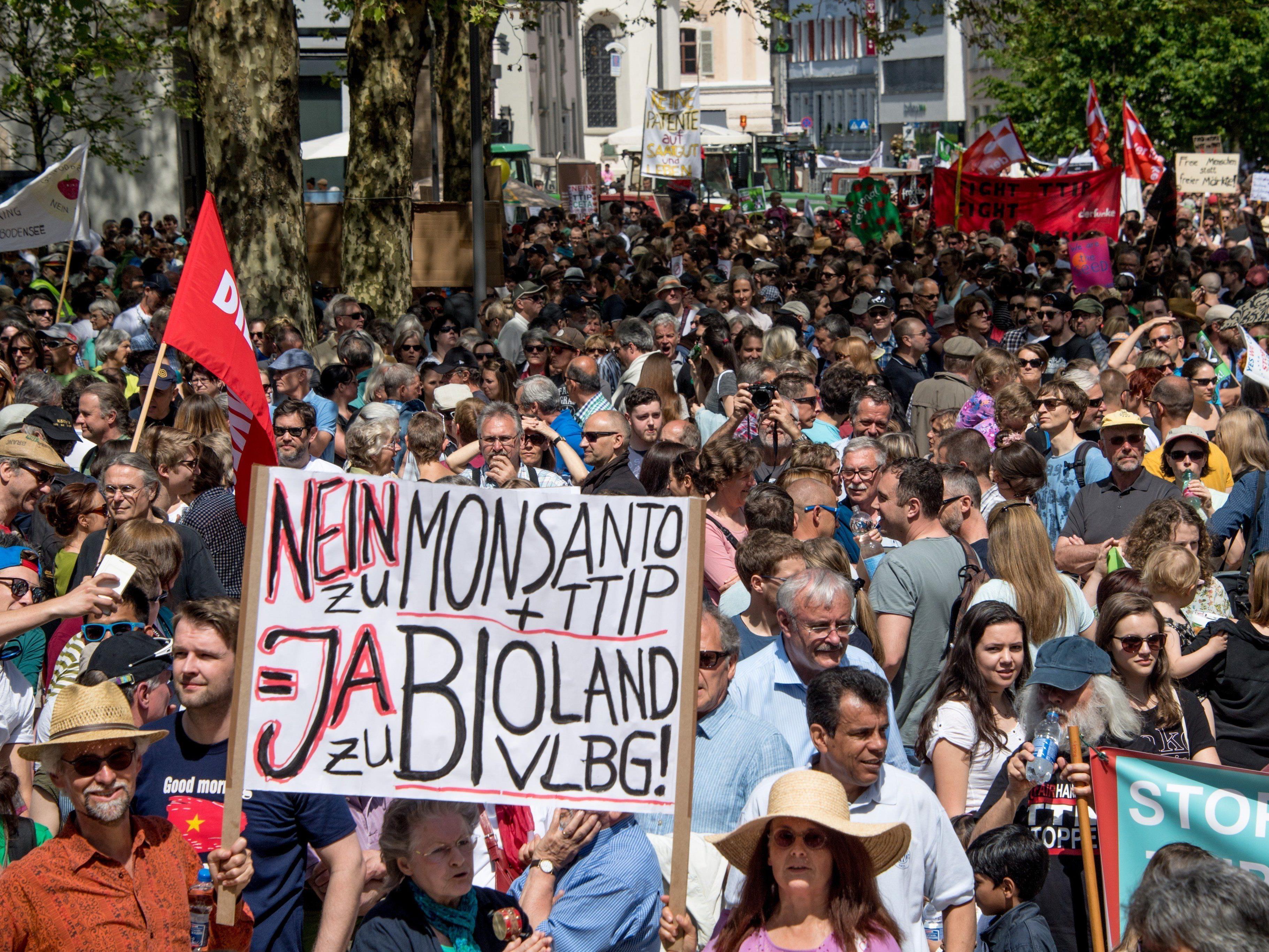 Im Mai 2016 marschierten in Bregenz über 4000 Menschen gegen TTIP, Ceta und Tisa.