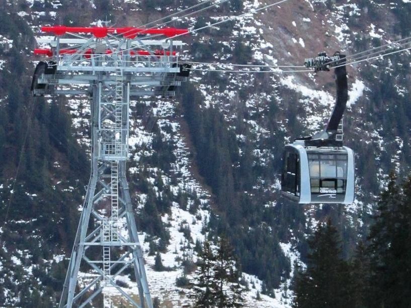 Das Vorarlberger Seilbahnunternehmen Steurer hat den Zuschlag für einen Millionenauftrag in der Schweiz erhalten. Das Vorarlberger Seilbahnunternehmen Steurer hat den Zuschlag für einen Millionenauftrag in der Schweiz erhalten.