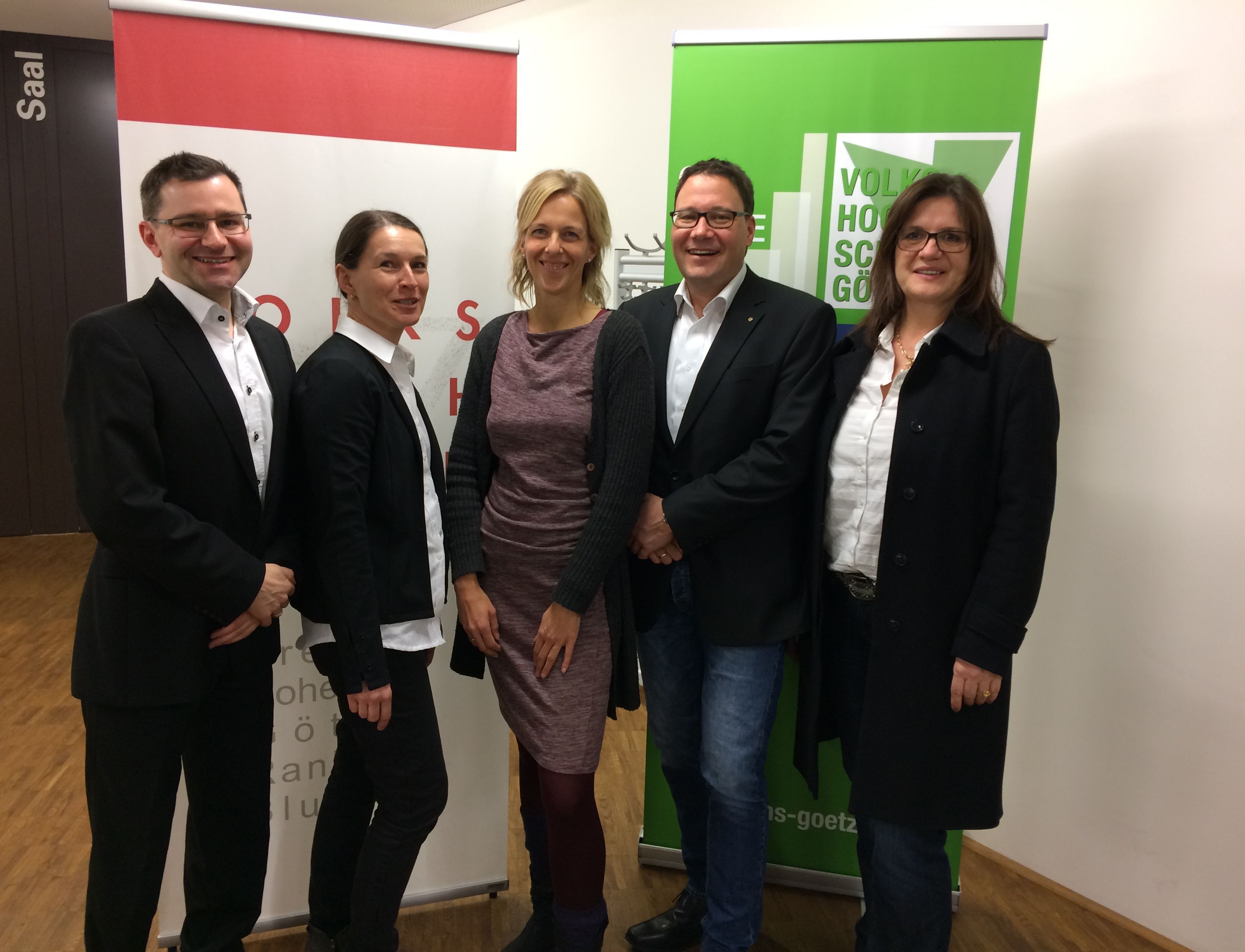 VVV-Vorstand: vlnr: Dr. Michael Grabher, Sabine Häusle, Silke Kromer, Monika Willinger, Mag. Stefan Fischnaller, Dipl.-Eb. Bernadette Madlener. VVV-Vorstand: vlnr: Dr. Michael Grabher, Sabine Häusle, Silke Kromer, Monika Willinger, Mag. Stefan Fischnaller, Dipl.-Eb. Bernadette Madlener.