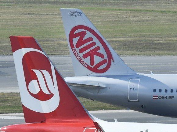 Der Flughafen Wien hofft das Billigflieger die Niki-Lücke schließen. Der Flughafen Wien hofft das Billigflieger die Niki-Lücke schließen.