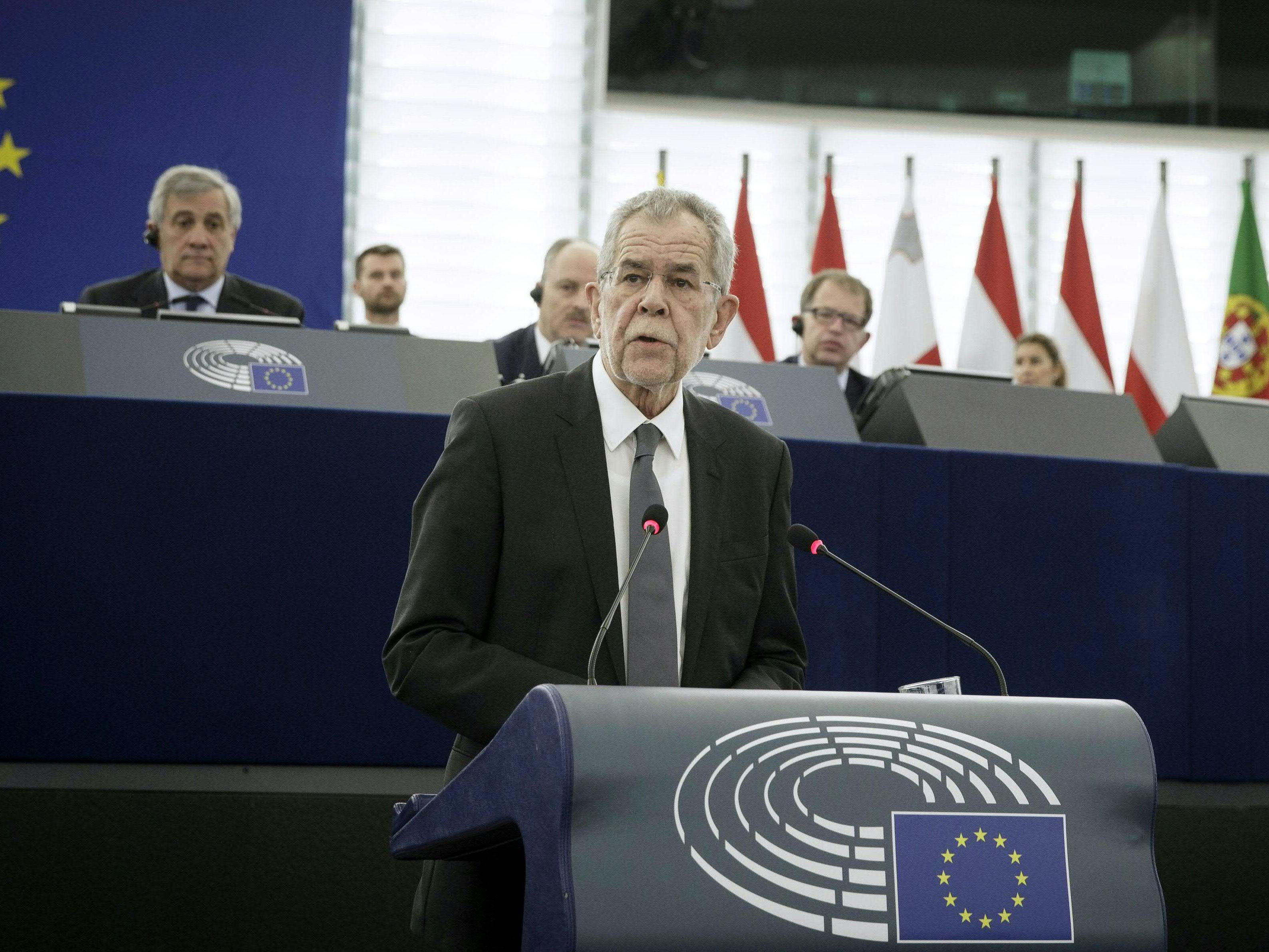 Bundespräsident hielt im EU-Parlament von Straßburg programmatische Rede. Bundespräsident hielt im EU-Parlament von Straßburg programmatische Rede.