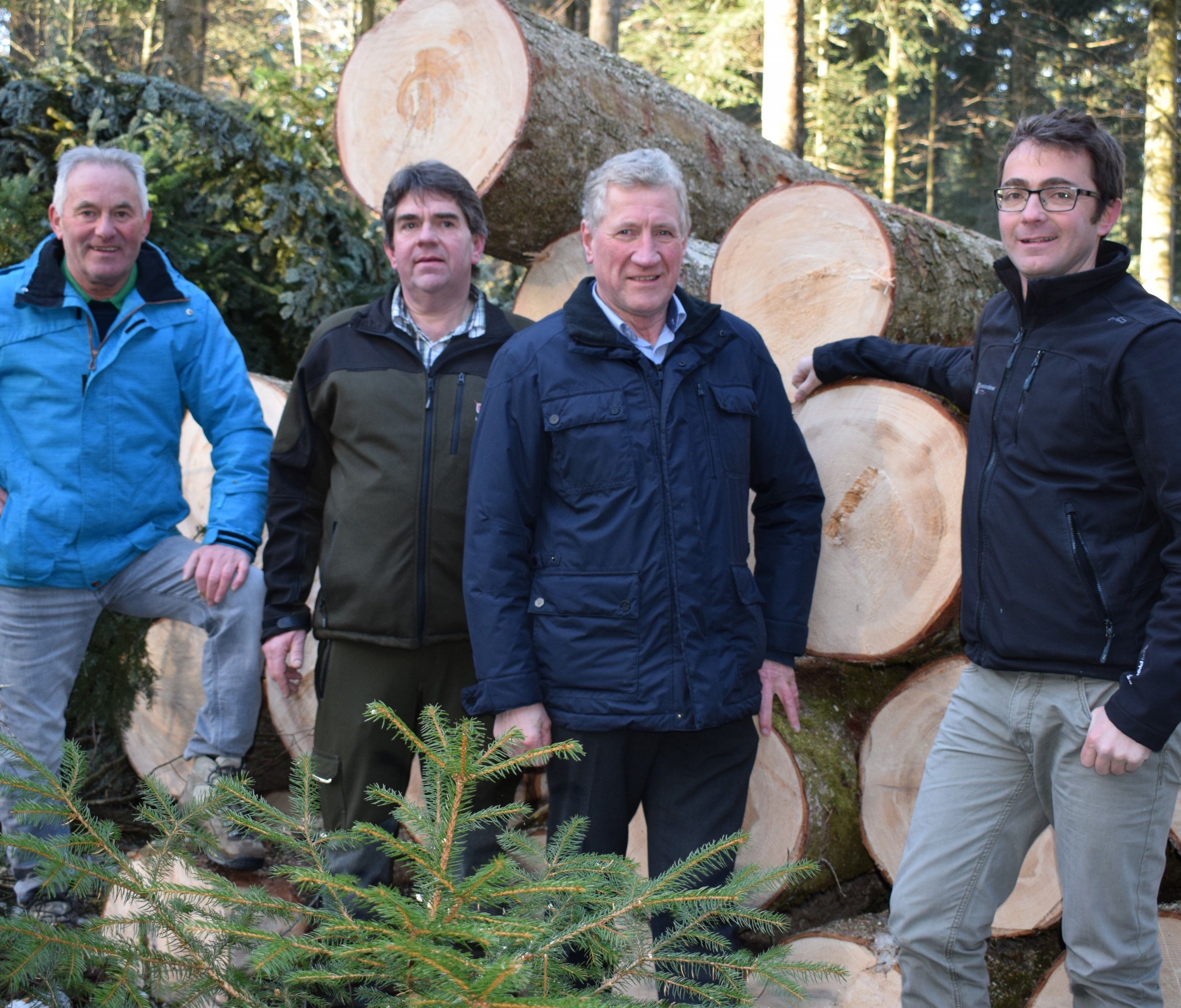Lokalaugenschein im „Nord“: Christian Natter, LR Erich Schwärzler, Egon Schelling und Richard Raid. Lokalaugenschein im „Nord“: Christian Natter, LR Erich Schwärzler, Egon Schelling und Richard Raid.