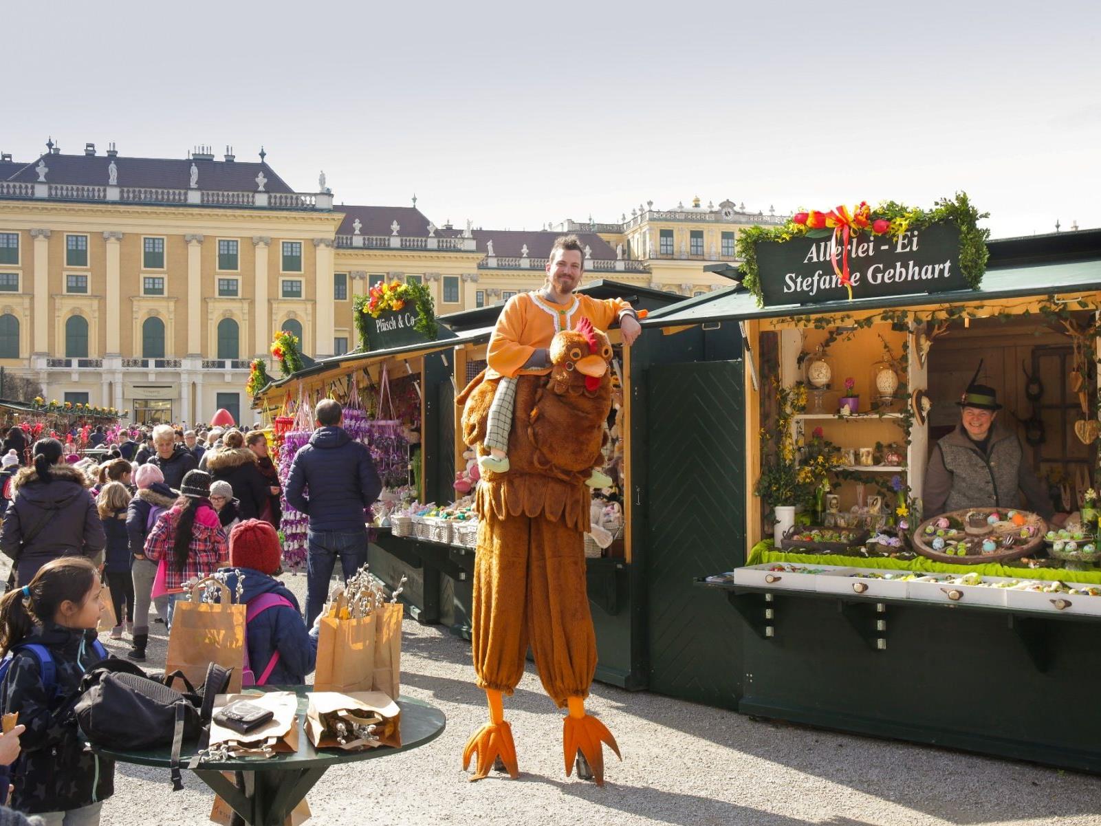 Der 15. Ostermarkt beim Schloß Schönbrunn bietet wieder ein abwechslungsreiches Rahmenprogramm