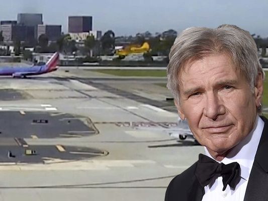 Harrison Ford hatte mit seinem Flugezug große Probleme beim Landen. Harrison Ford hatte mit seinem Flugezug große Probleme beim Landen.