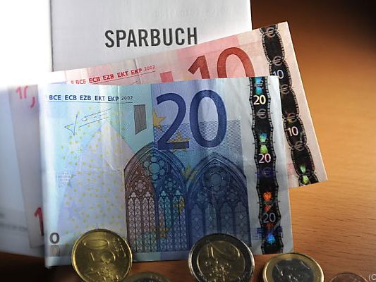 Österreicher lieben nach wie vor das Sparbuch