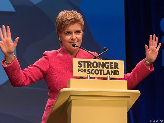Sturgeon plant eine Abstimmung Ende 2018 oder Anfang 2019 Sturgeon plant eine Abstimmung Ende 2018 oder Anfang 2019