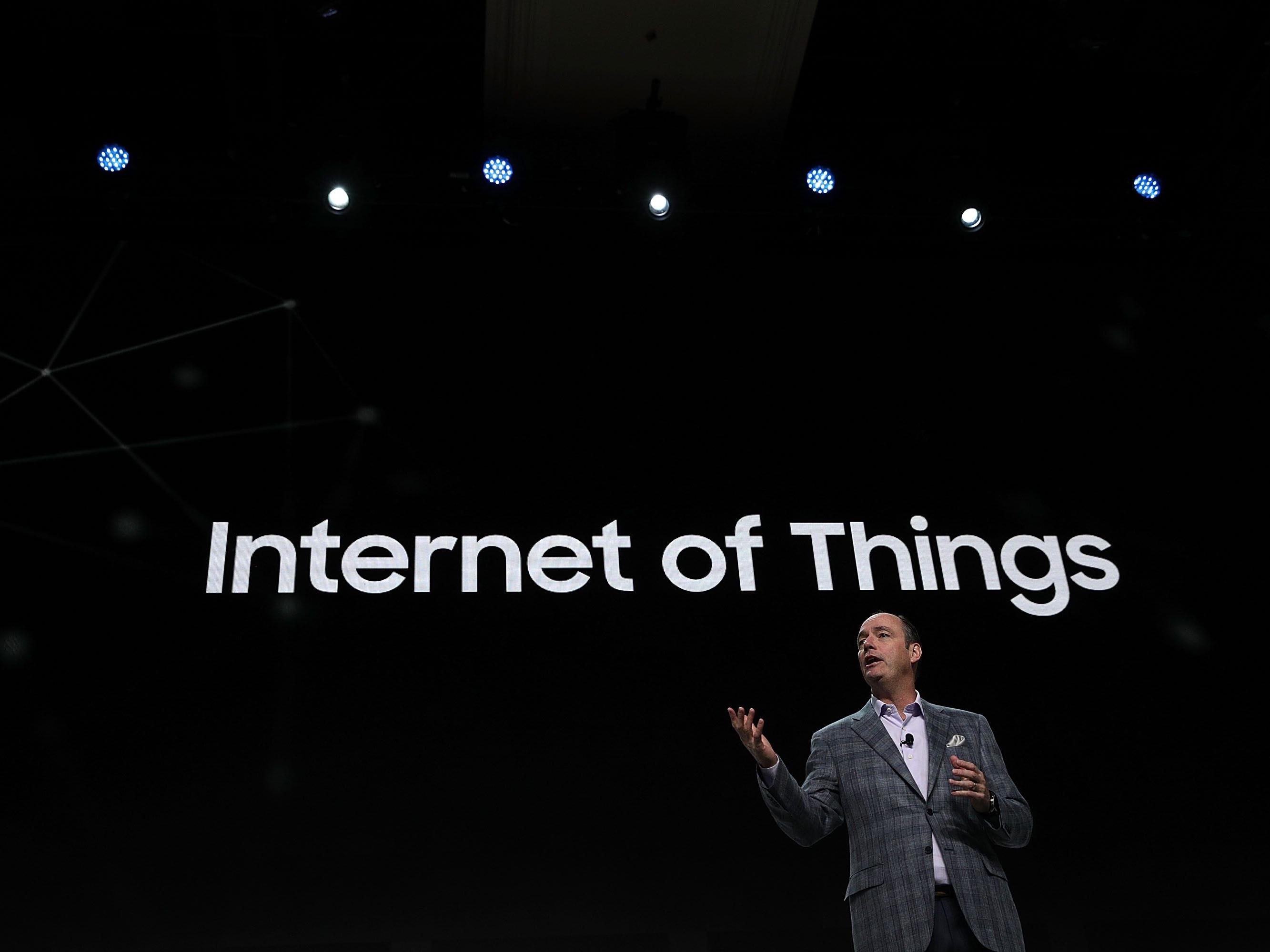 Tim Baxter - COO von Samsung auf einem Vortrag über Internet of Things im Rahmen der CES 2017
