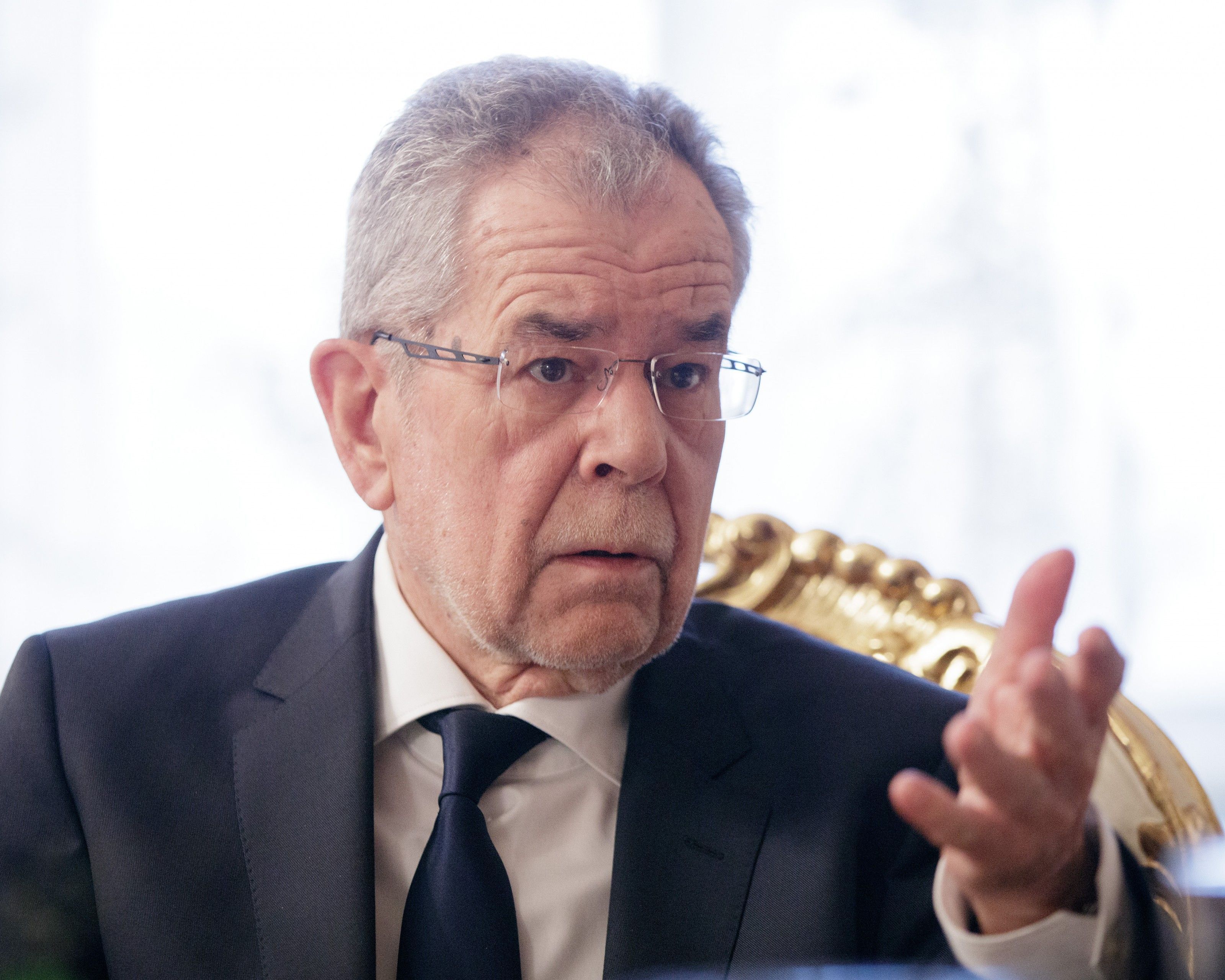 Alexander Van der Bellen lobt die NGOs. Alexander Van der Bellen lobt die NGOs.