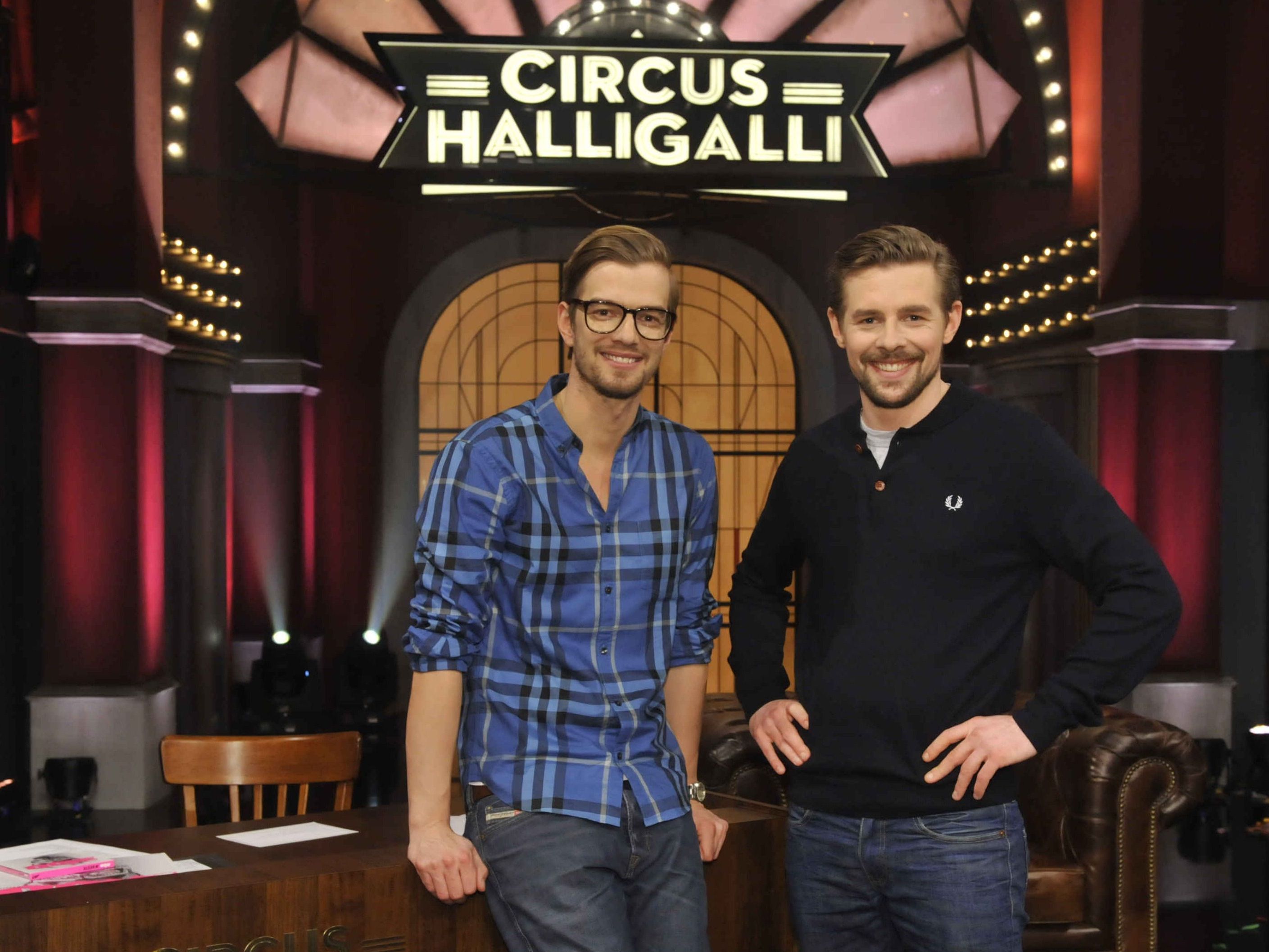 Joko und Klaas sorgten bei der Goldenen Kamera für einen besonderen Coup. Joko und Klaas sorgten bei der Goldenen Kamera für einen besonderen Coup.