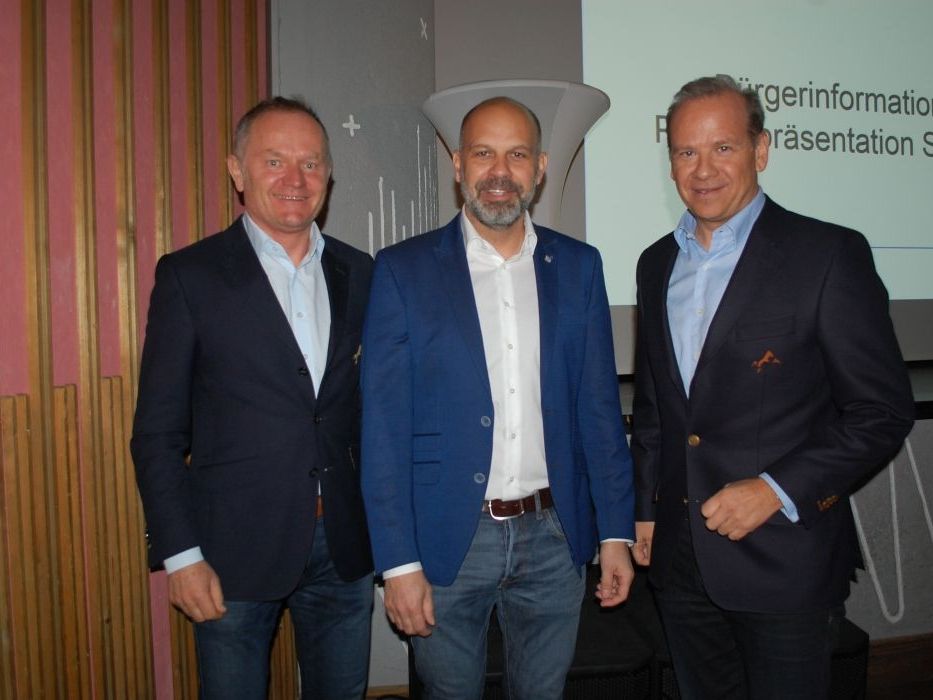 Kernpunkt der Präsentation des Abends war die neue Alpin Sport Zentrale. Kernpunkt der Präsentation des Abends war die neue Alpin Sport Zentrale.