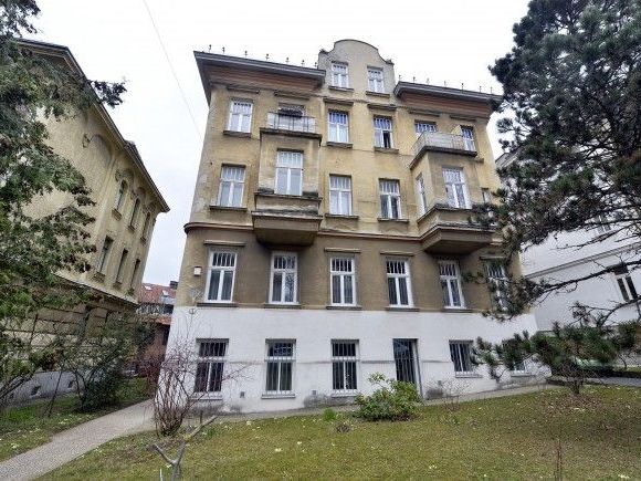 In dieser Villa wurde ein 42-Jährige mit einem Messer getötet In dieser Villa wurde ein 42-Jährige mit einem Messer getötet