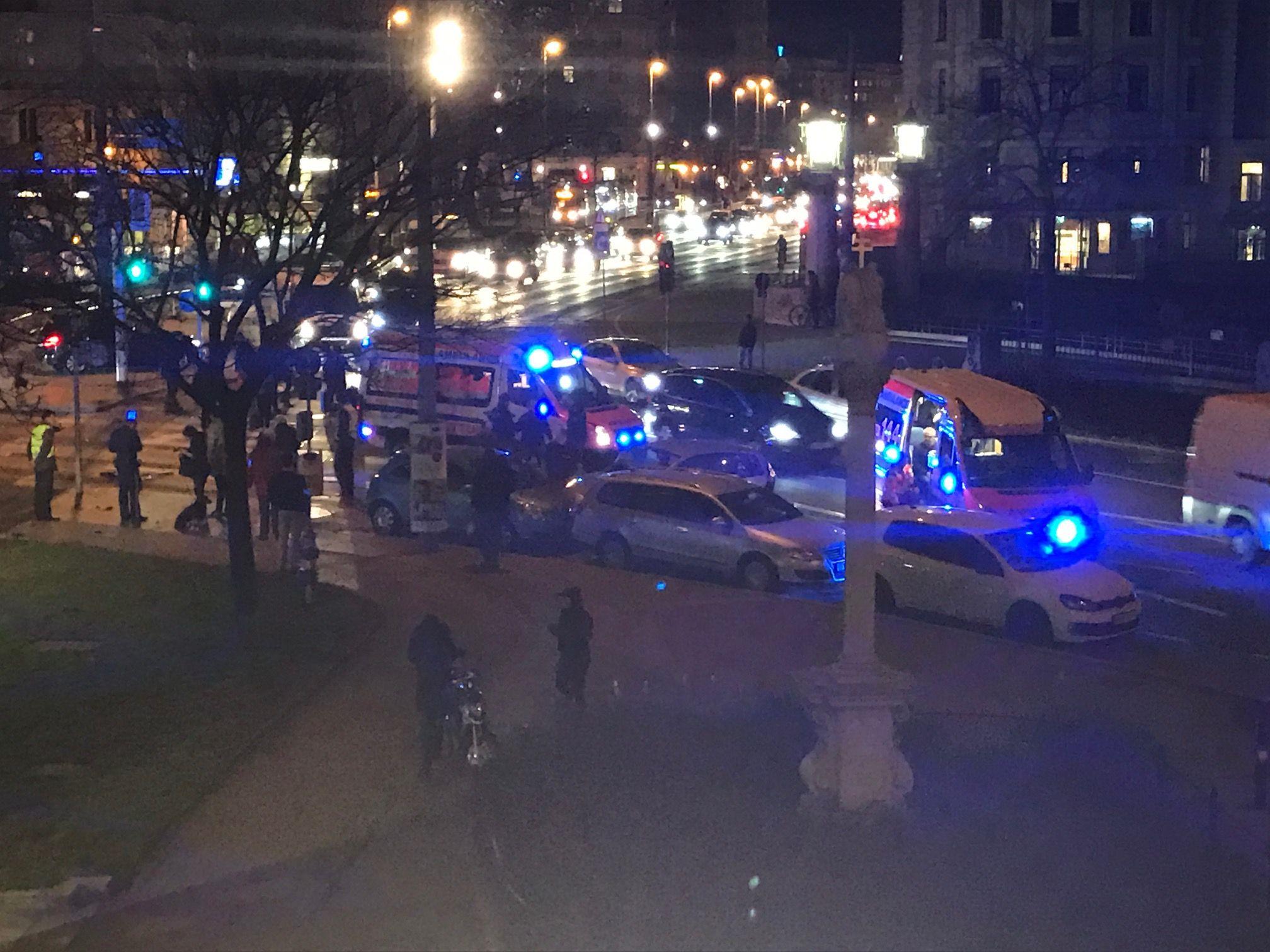 Bei dem Unfall in der Wiener City wurden sechs Menschen verletzt.