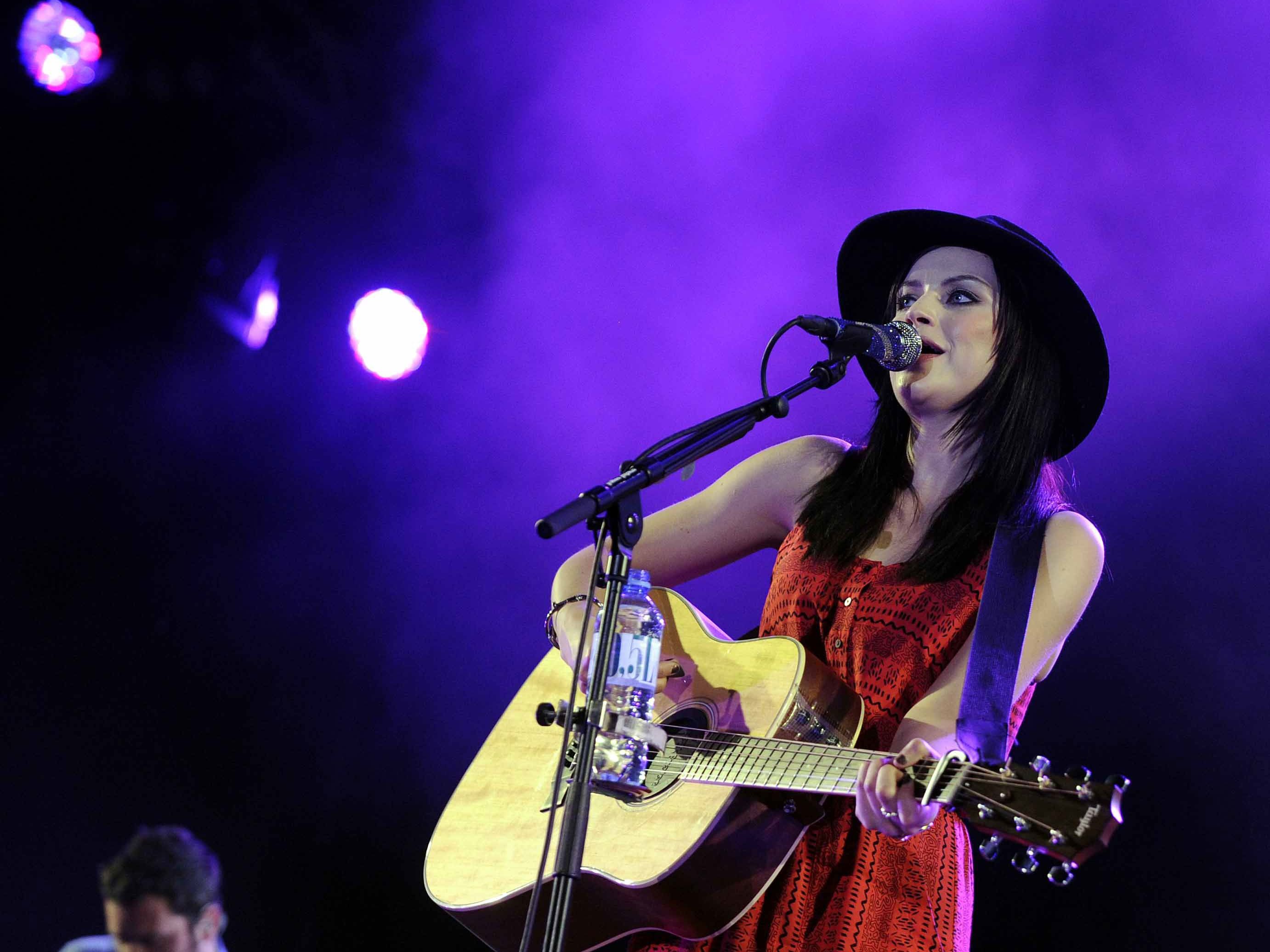 "Mehr als eine schöne Oberfläche": Amy Macdonald gastierte in Wien