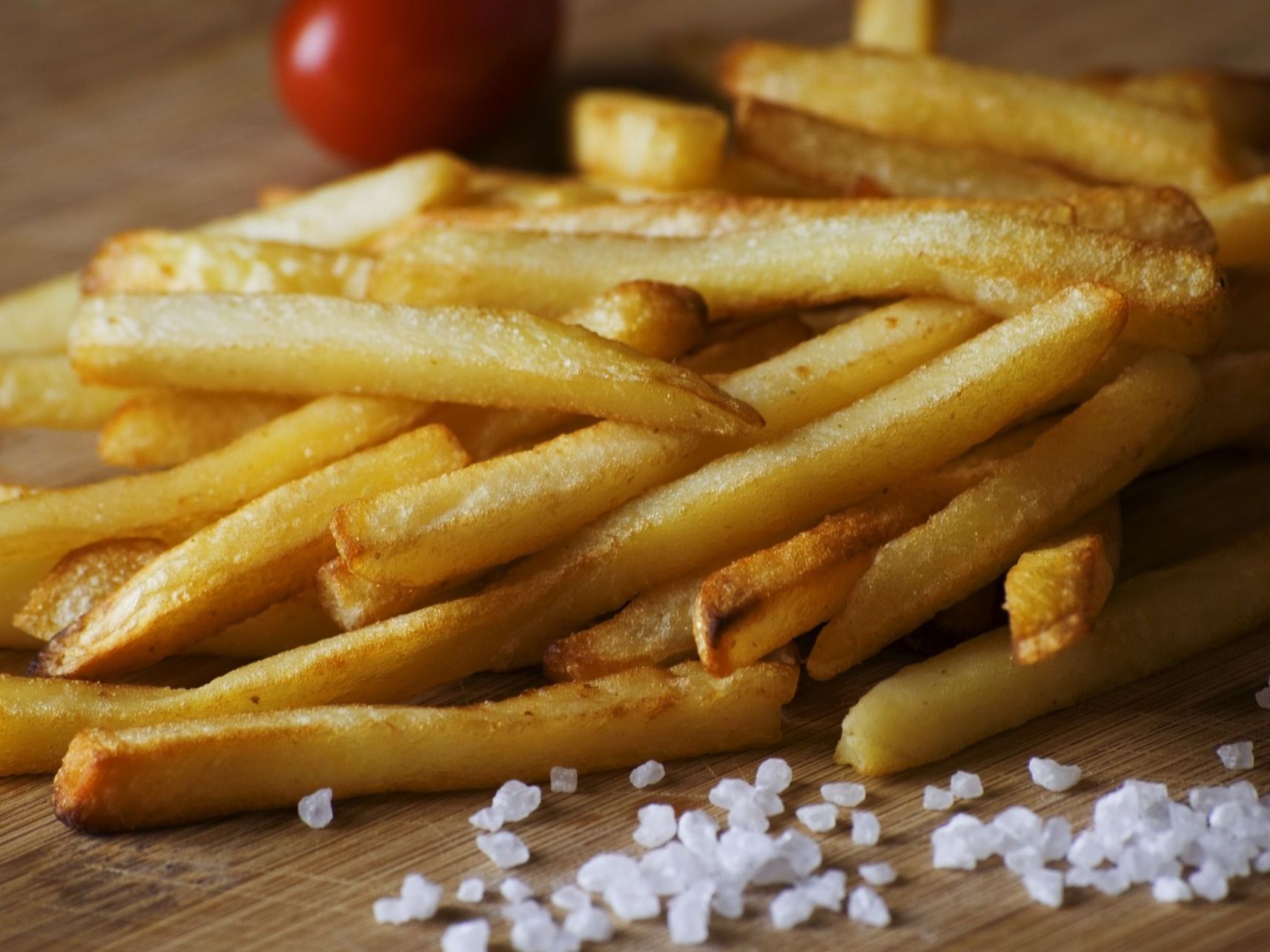Tatsächlich kann man mit Pommes Frites den Tagesbedarf an Vitamin C decken. Tatsächlich kann man mit Pommes Frites den Tagesbedarf an Vitamin C decken.