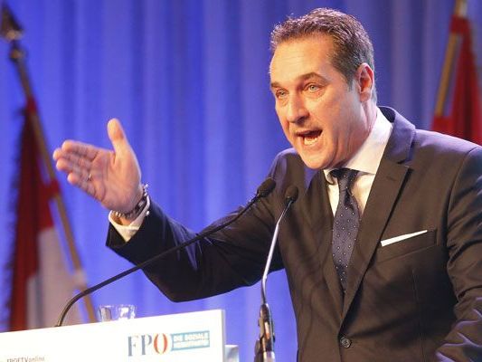 "Zahnlos" nannte Strache das Islamgesetz sowie das geplante Integrationsgesetz