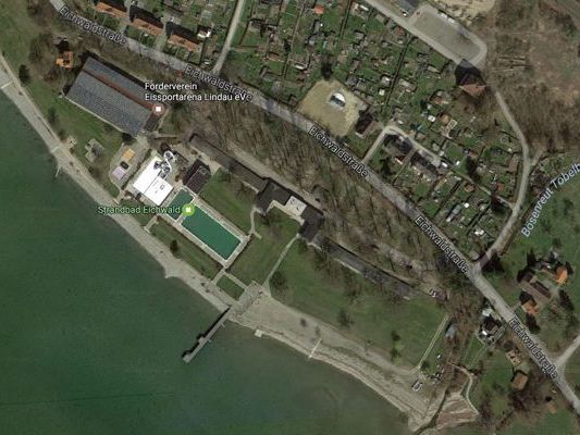 Die Stadt Lindau plant einen Neubau der therme. Eine Bürgerinitiative wehrt sich. Die Stadt Lindau plant einen Neubau der therme. Eine Bürgerinitiative wehrt sich.
