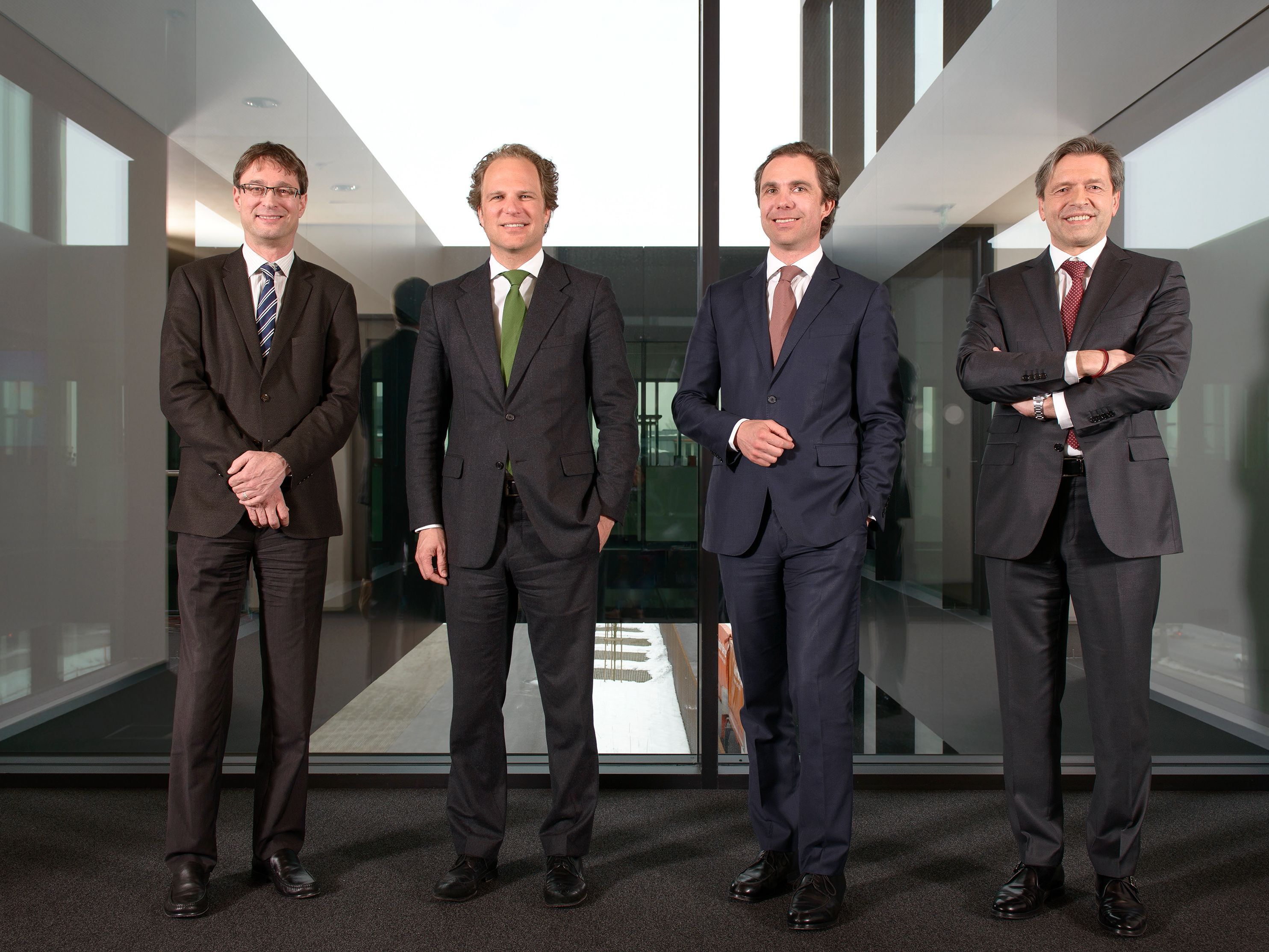 Der Gebrüder Weiss Vorstand (v.l.n.r.): Peter Kloiber, Heinz Senger-Weiss, Wolfram Senger-Weiss und Vorstandsvorsitzender Wolfgang Niessner. Der Gebrüder Weiss Vorstand (v.l.n.r.): Peter Kloiber, Heinz Senger-Weiss, Wolfram Senger-Weiss und Vorstandsvorsitzender Wolfgang Niessner.