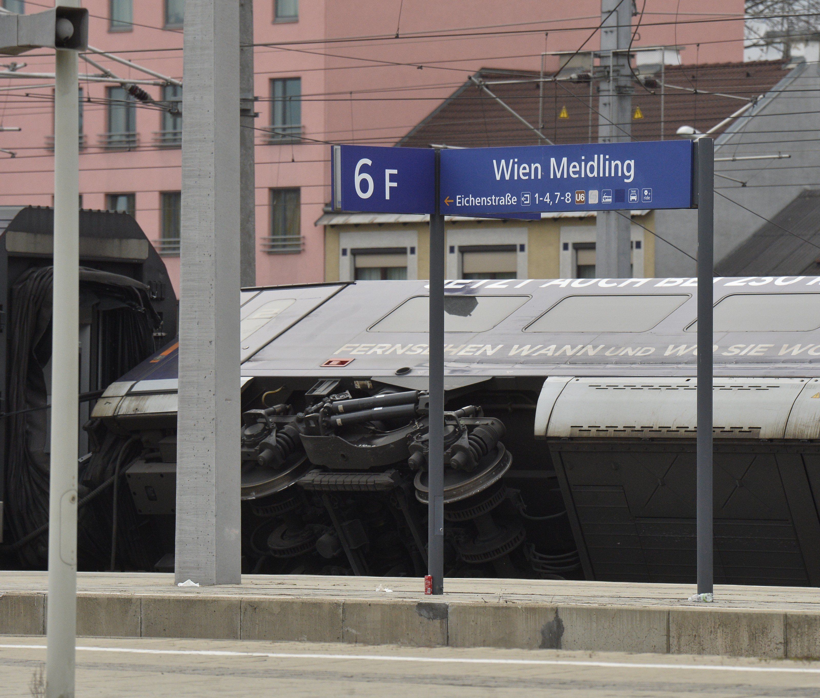 Das Zugsunglück in Wien-Meidling hat Auswirkungen auf den Nahverkehr. Das Zugsunglück in Wien-Meidling hat Auswirkungen auf den Nahverkehr.