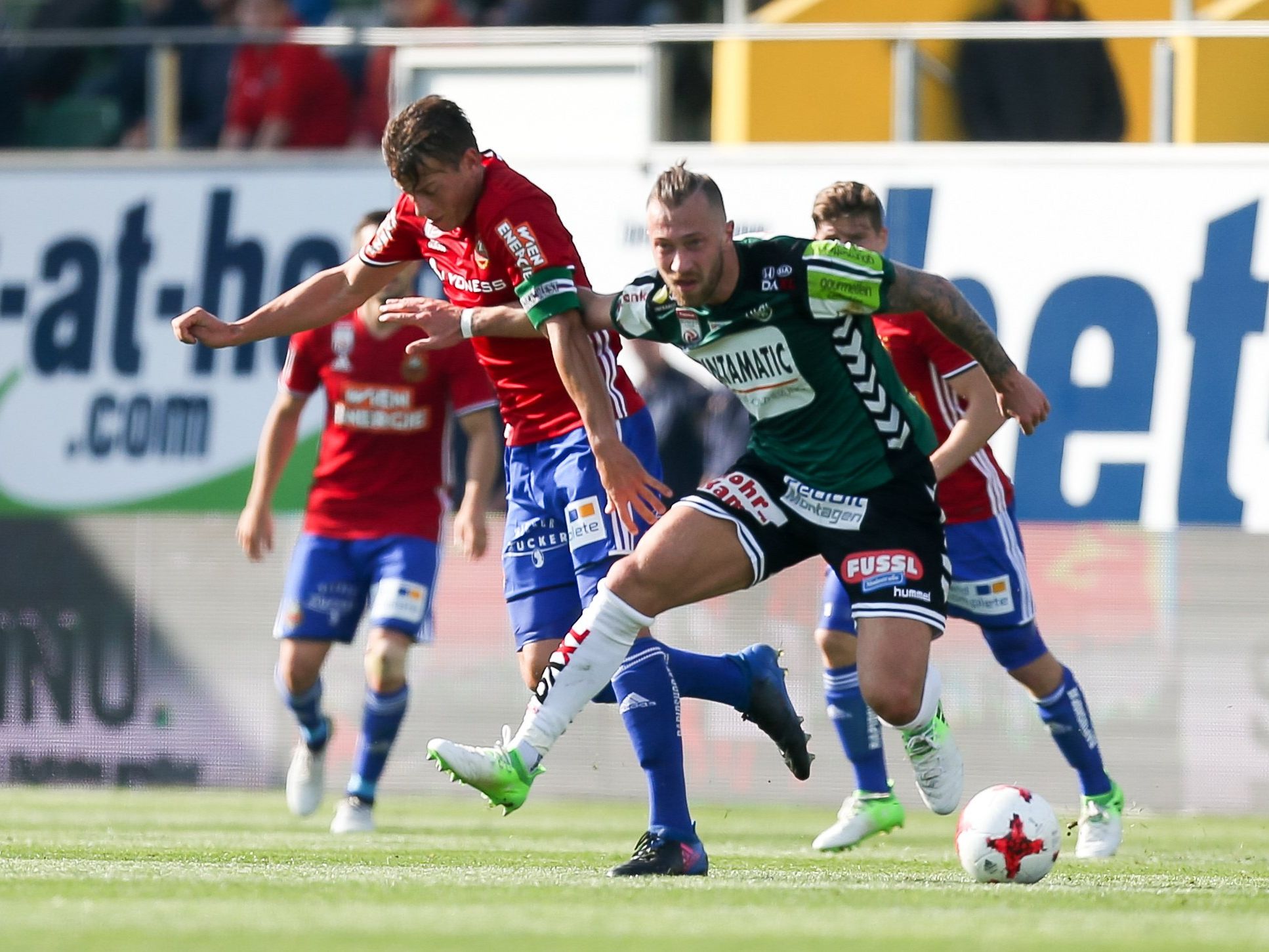 Rapid Wien verlor gegen Ried mit 3:0. Rapid Wien verlor gegen Ried mit 3:0.