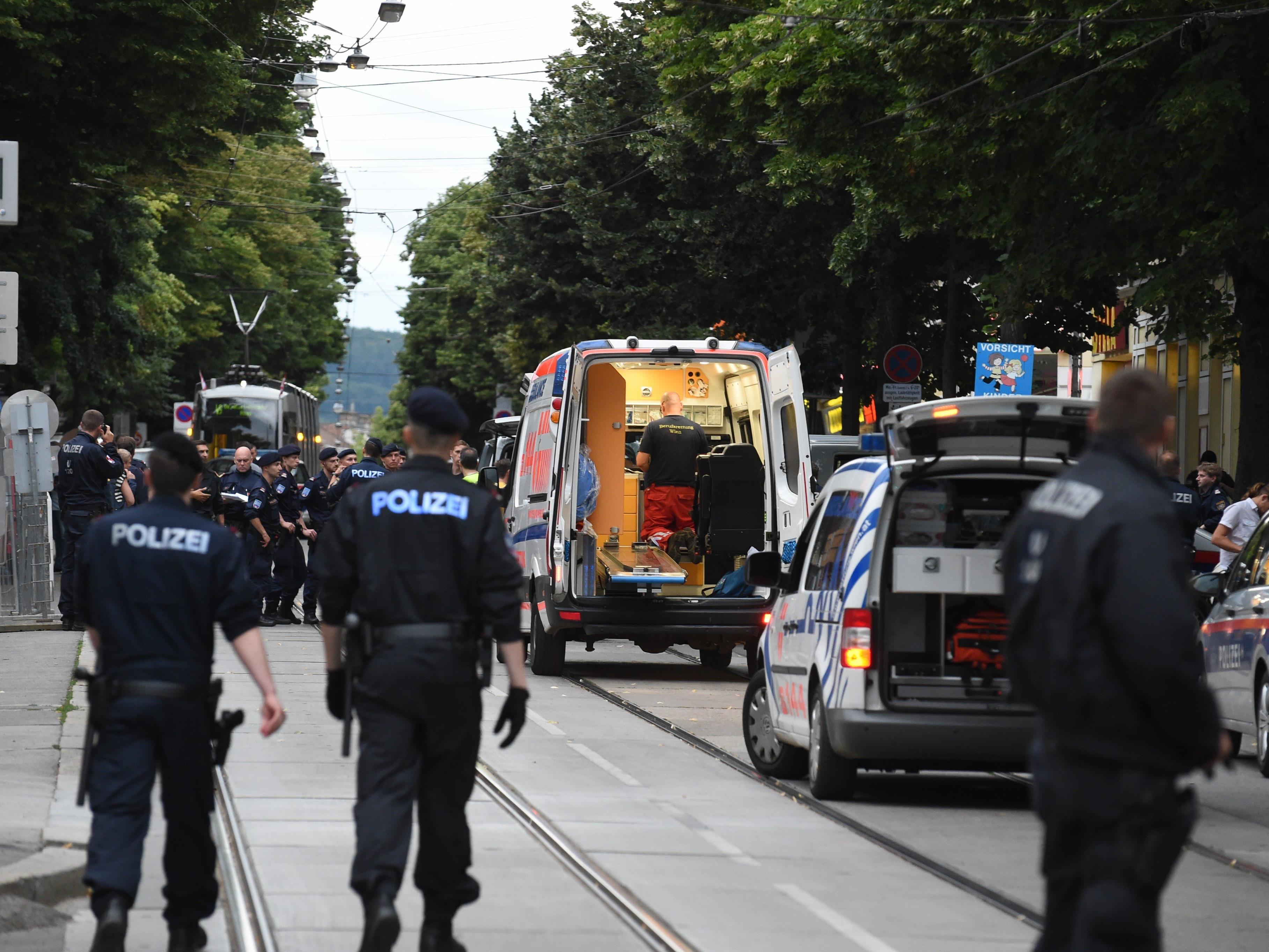Bei dem Supermarkt-Überfall in Wien-Penzing wurde ein Polizist getötet.