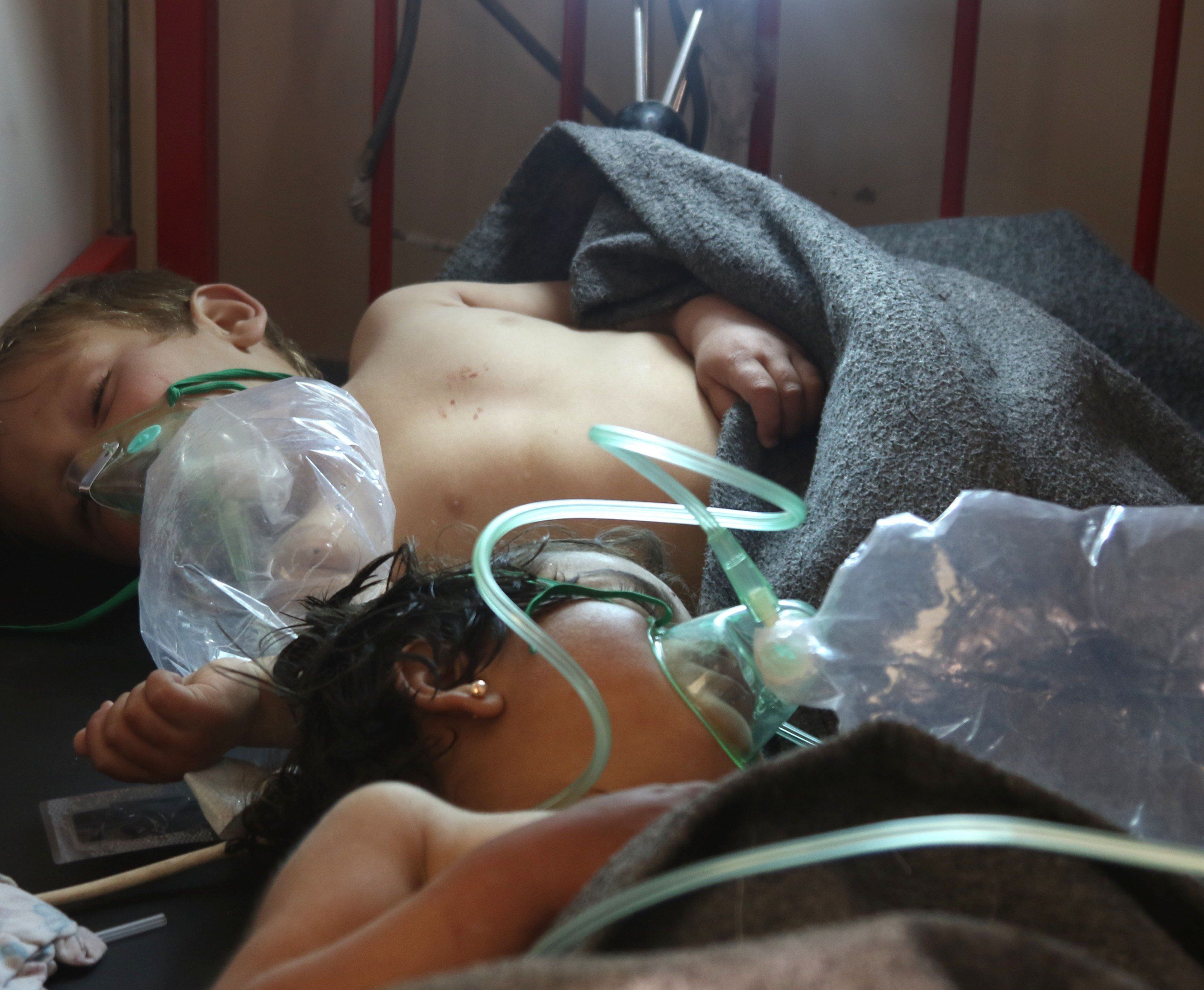 Der Kreml hat Vorwürfe zurückgewiesen, dass die Regierung des syrischen Präsidenten Baschar al-Assad hinter dem Angriff in der Provinz Idlib stecken könnte. Der Kreml hat Vorwürfe zurückgewiesen, dass die Regierung des syrischen Präsidenten Baschar al-Assad hinter dem Angriff in der Provinz Idlib stecken könnte.