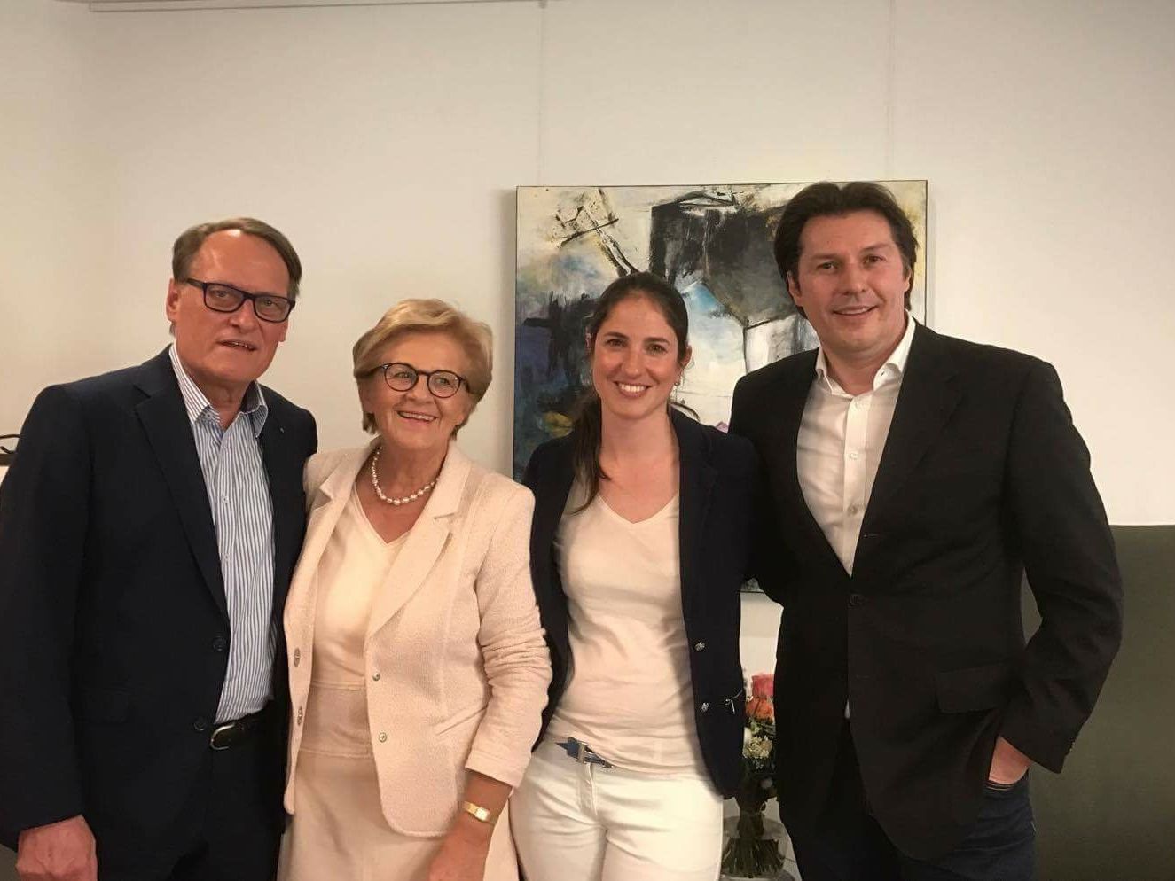 Landtagsvizepräsident Ernst Hagen, Melly Grabher, die neue Obfrau Corinna Mandjik und Martin Fitz. Landtagsvizepräsident Ernst Hagen, Melly Grabher, die neue Obfrau Corinna Mandjik und Martin Fitz.