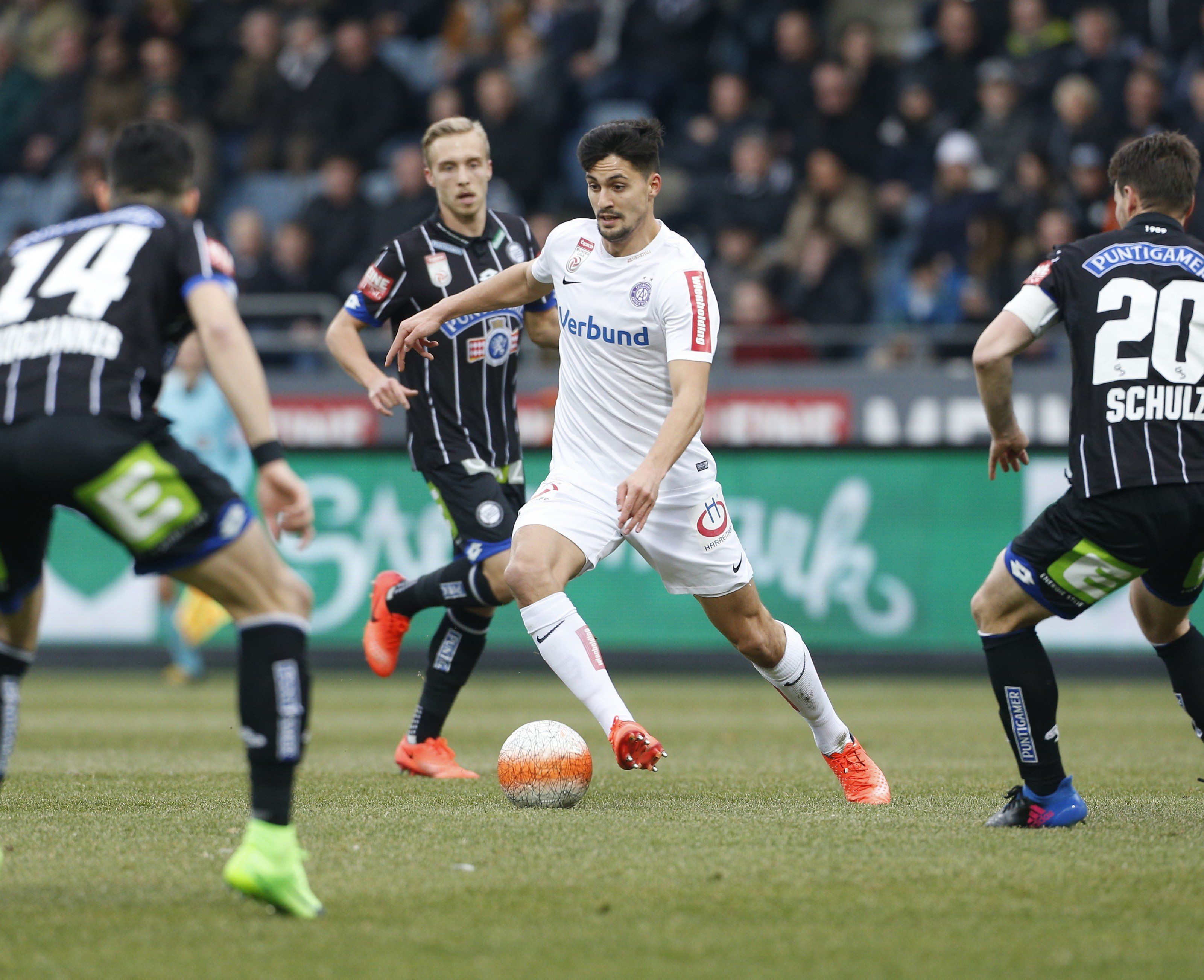 LIVE-Ticker zum Spiel Austria Wien gegen Sturm Graz ab 16.00 Uhr. LIVE-Ticker zum Spiel Austria Wien gegen Sturm Graz ab 16.00 Uhr.