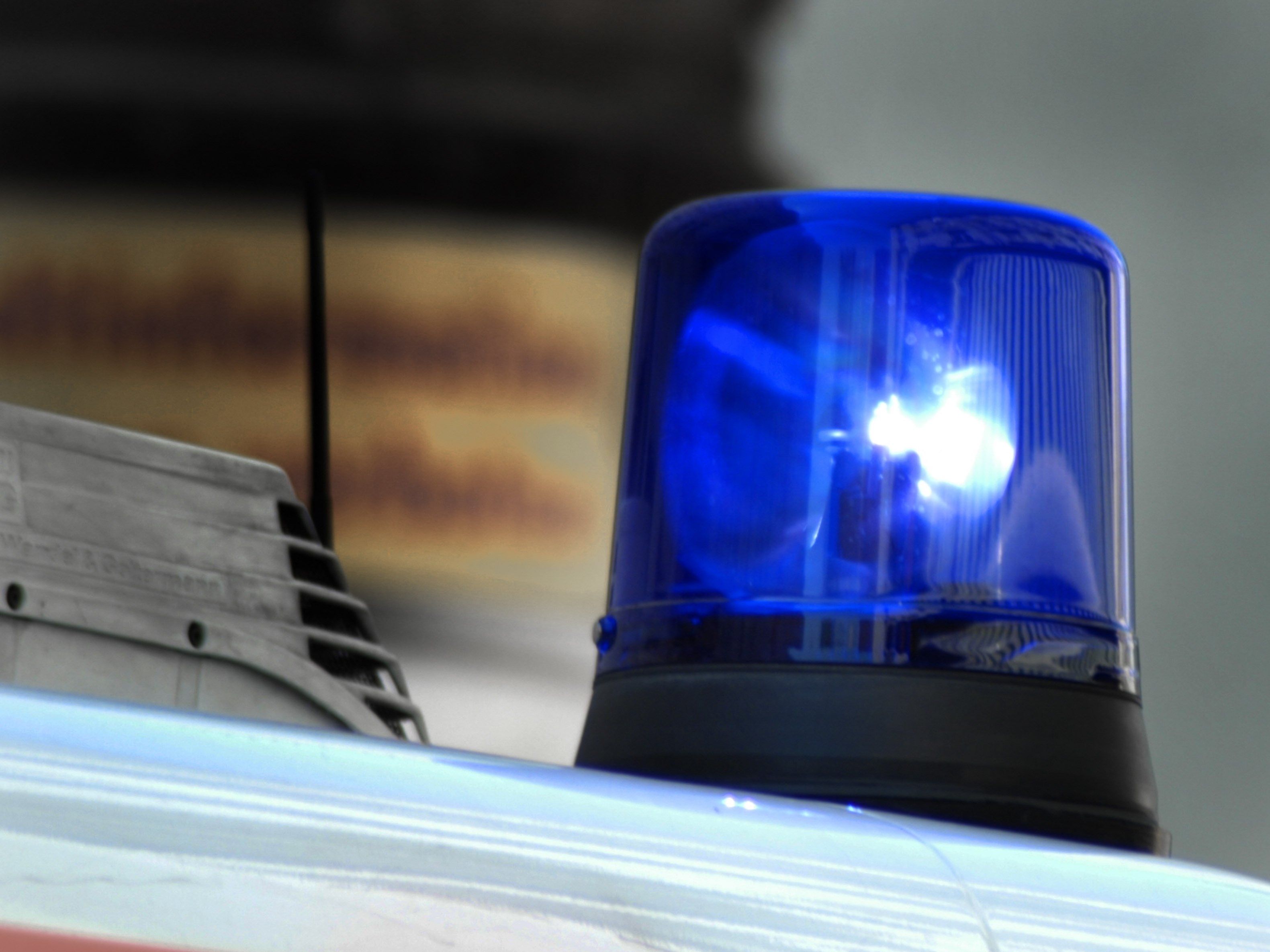 Der Lenker wurde durch den Unfall leicht verletzt Der Lenker wurde durch den Unfall leicht verletzt