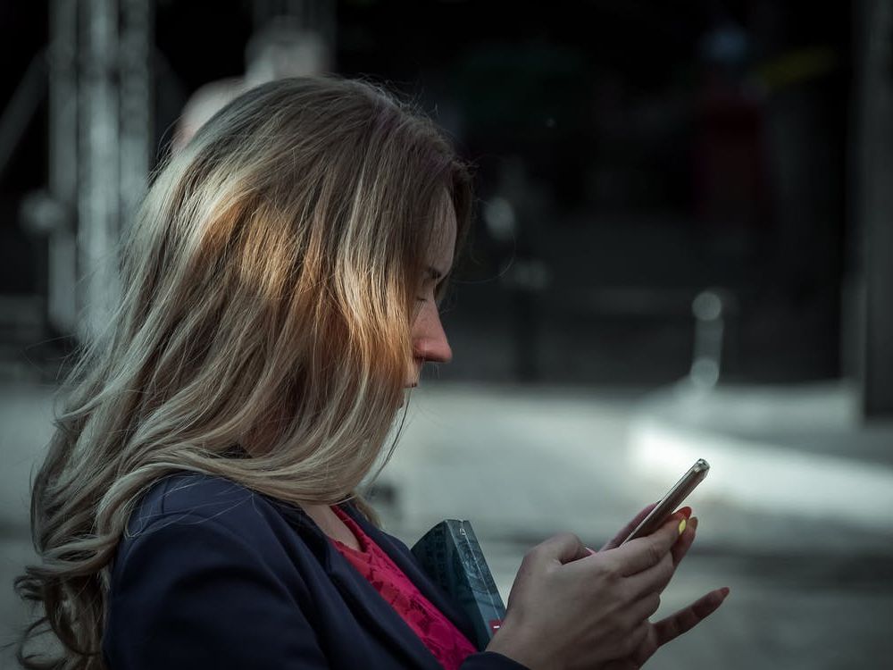 Das ist der wahre Grund, warum wir Tinder verwenden. Das ist der wahre Grund, warum wir Tinder verwenden.