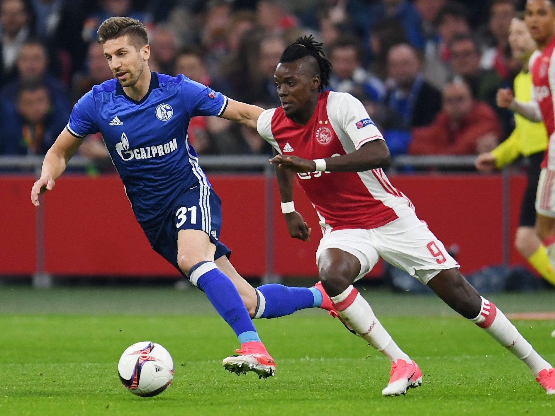 Schalke 04 trifft im Rückspiel des Europa-League-Viertelfinales in Gelsenkirchen auf Ajax Amsterdam. Schalke 04 trifft im Rückspiel des Europa-League-Viertelfinales in Gelsenkirchen auf Ajax Amsterdam.