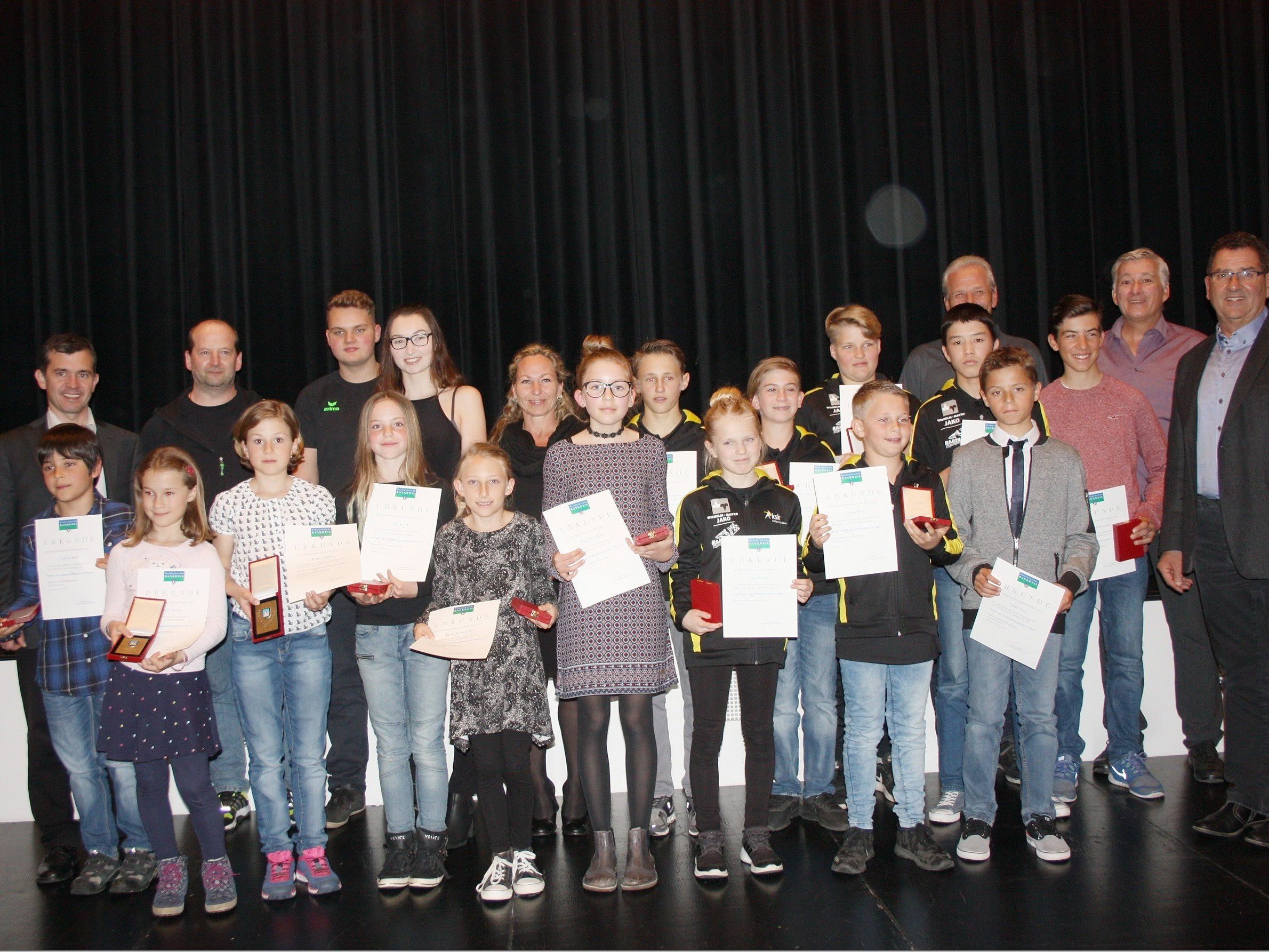 Zwanzig Sportler wurden in Rankweil ausgezeichnet Zwanzig Sportler wurden in Rankweil ausgezeichnet