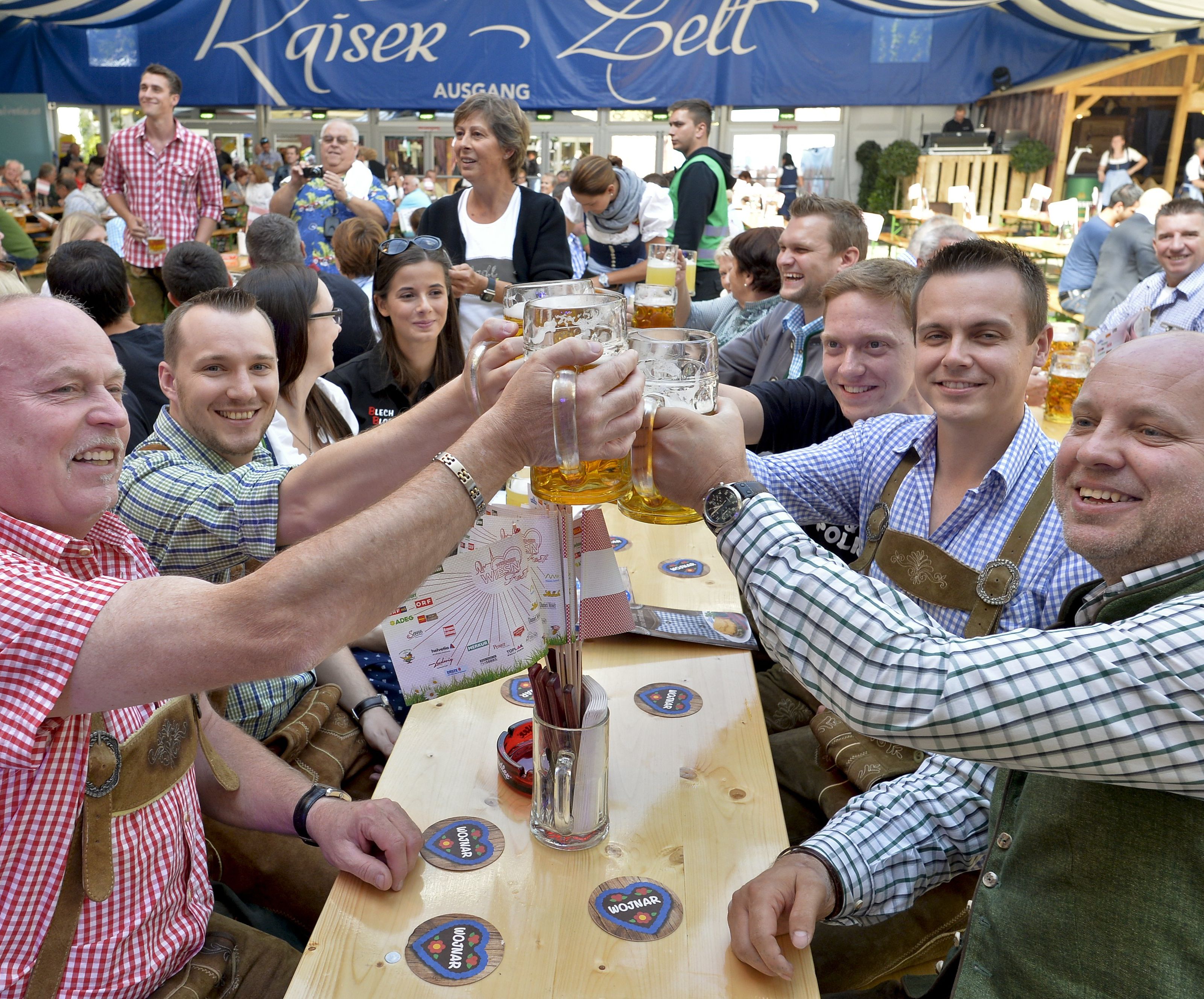 Die Wiener Wiesn wird weiterhin auf der Kaiserwiese im Prater stattfinden. Die Wiener Wiesn wird weiterhin auf der Kaiserwiese im Prater stattfinden.