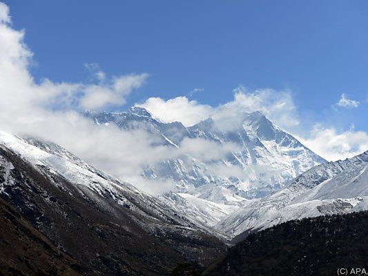 Viele Bergsteiger wollten das günstige Wetter ausnutzen Viele Bergsteiger wollten das günstige Wetter ausnutzen