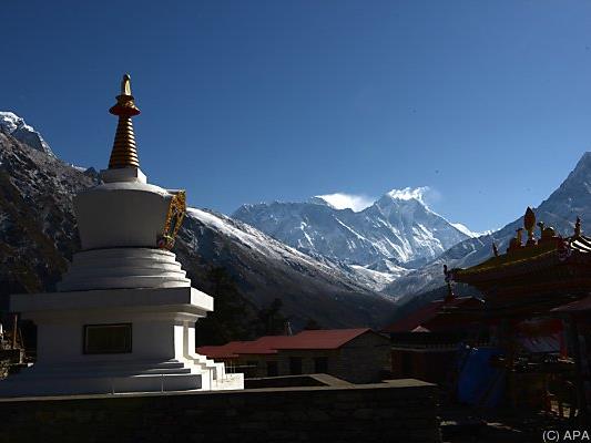 Riskanter Aufstieg auf den Mount Everest