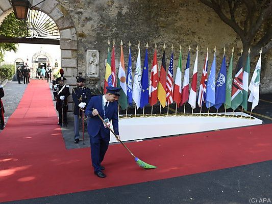 Zweiter Tag beim G-7-Treffen Zweiter Tag beim G-7-Treffen