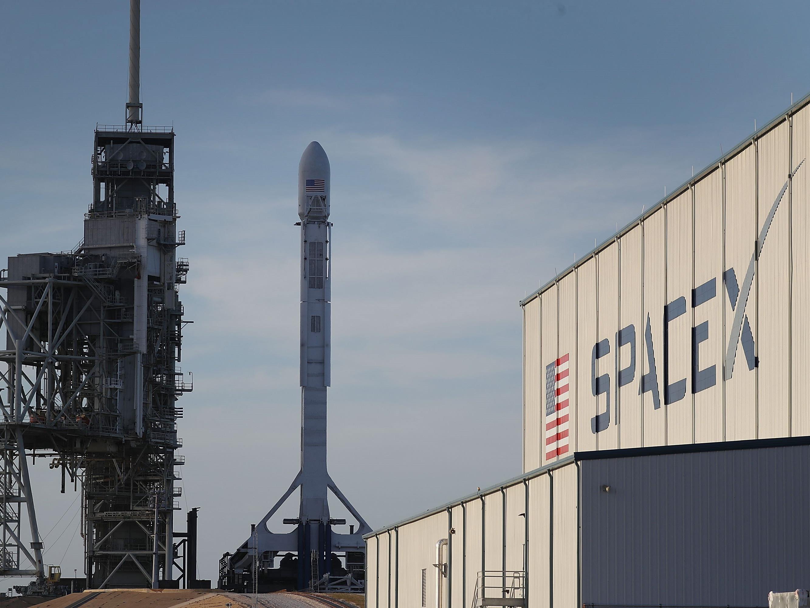 SpaceX will 2020 mit der Mars-Mission beginnen.