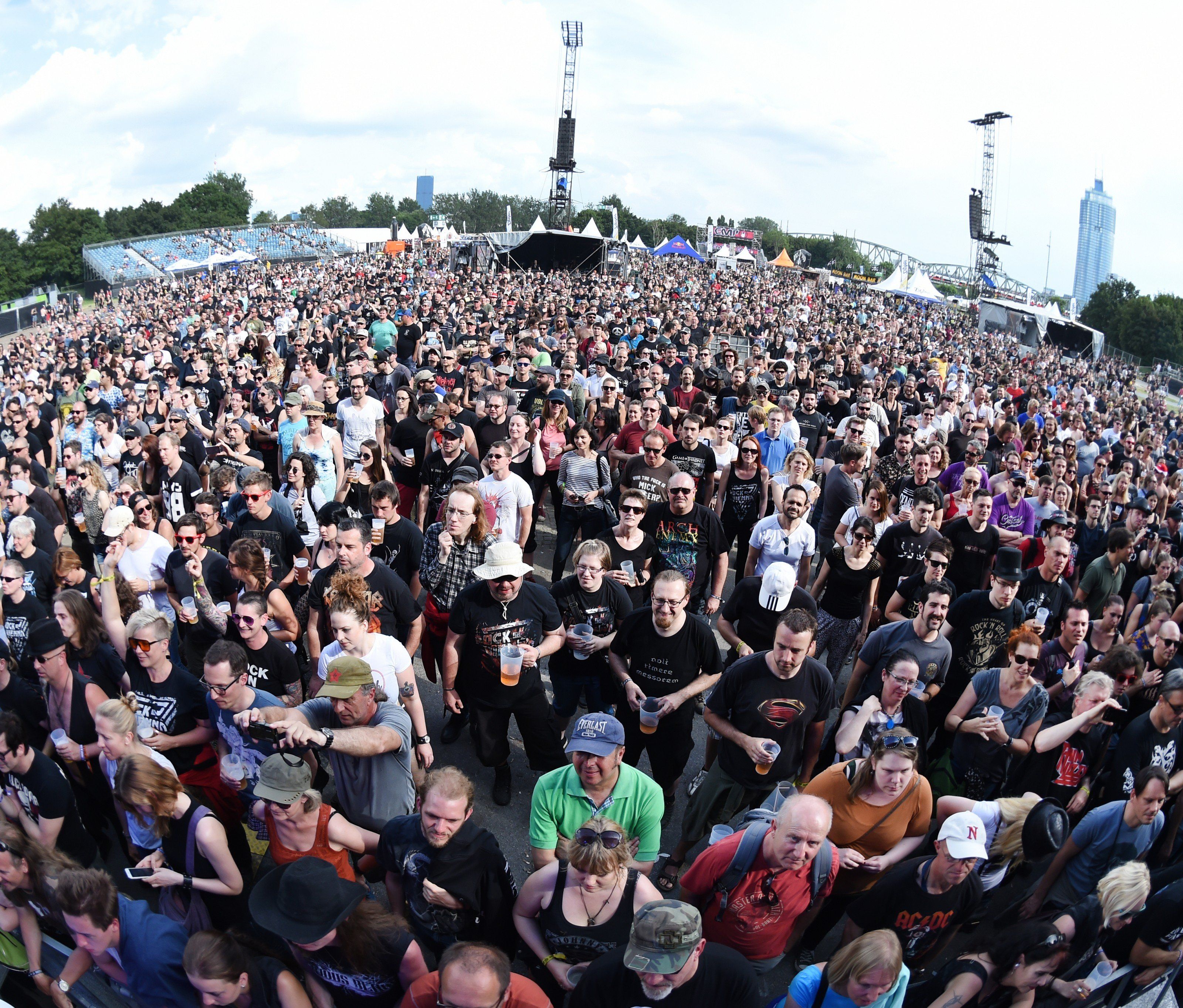 Für die Besucher des "Rock in Vienna"-Festivals soll "keine konkrete Bedrohung" bestehen. Für die Besucher des "Rock in Vienna"-Festivals soll "keine konkrete Bedrohung" bestehen.