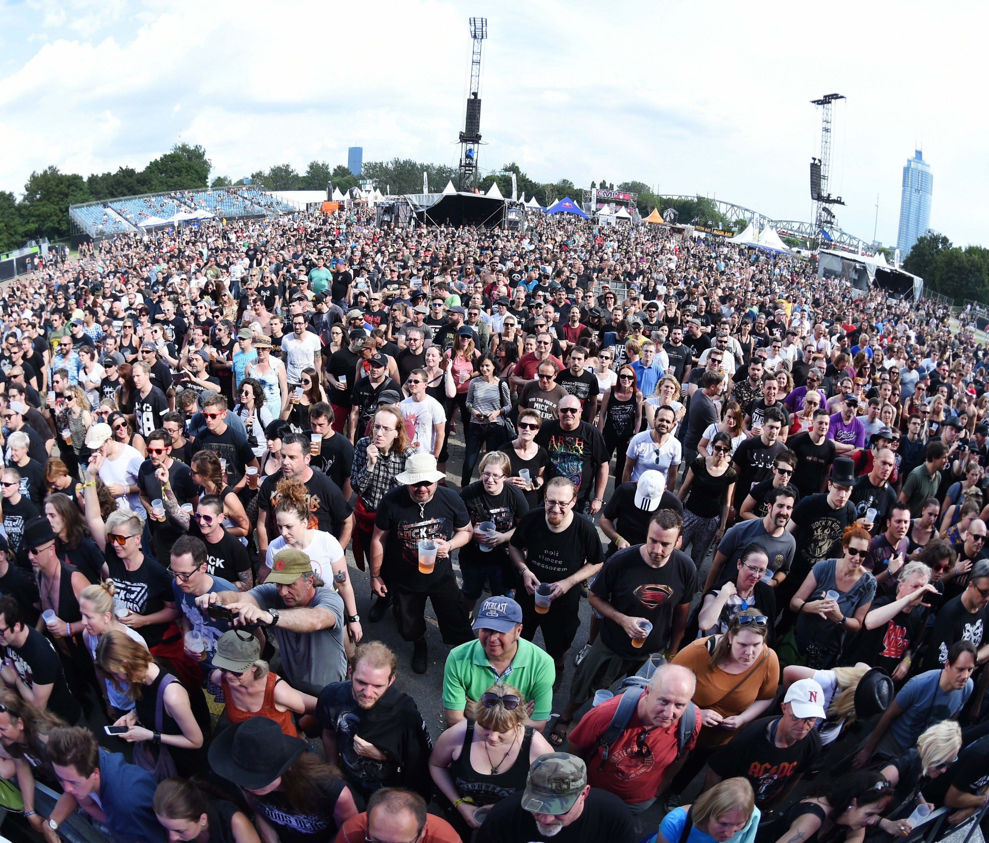 Für die Besucher des "Rock in Vienna"-Festivals soll "keine konkrete Bedrohung" bestehen.