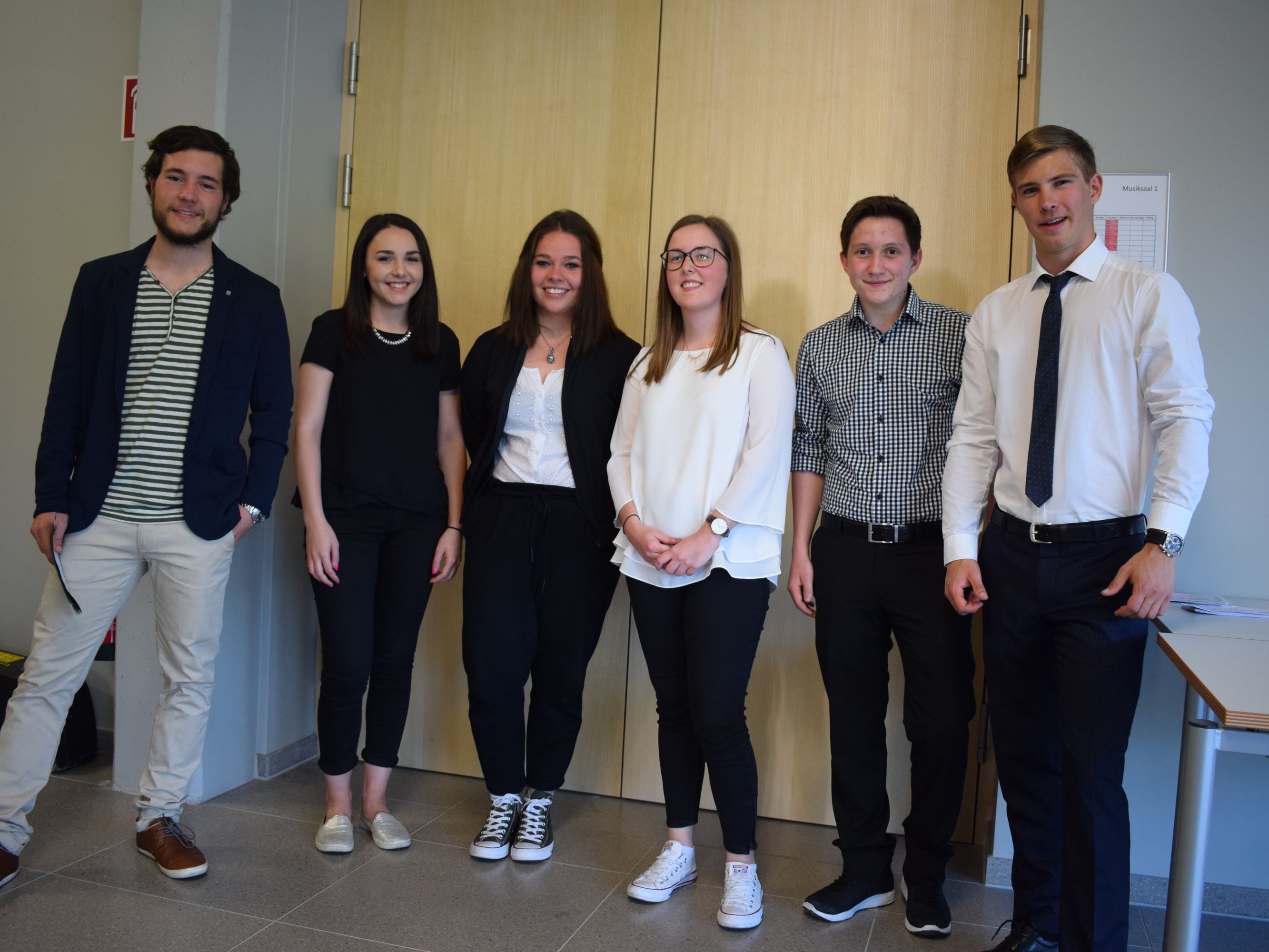 Sechs Maturanten des BORG Egg präsentierten gekonnt ihre Vorwissenschaftlichen Arbeiten. Sechs Maturanten des BORG Egg präsentierten gekonnt ihre Vorwissenschaftlichen Arbeiten.