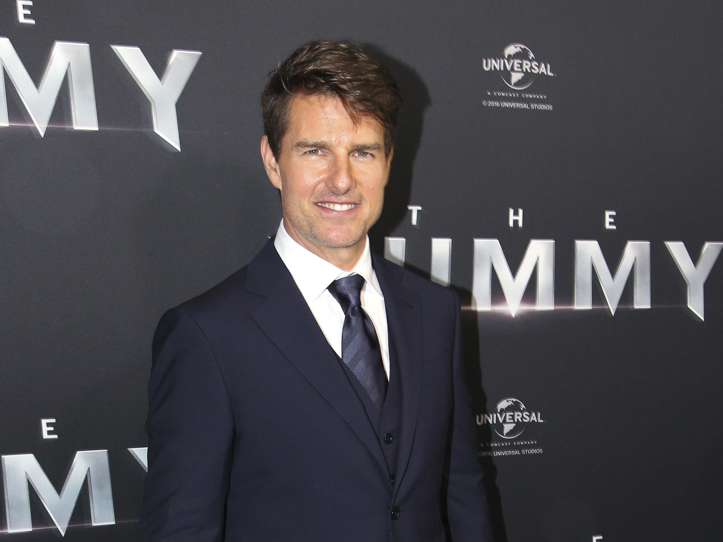 Tom Cruise kündigt "Top Gun 2" an.