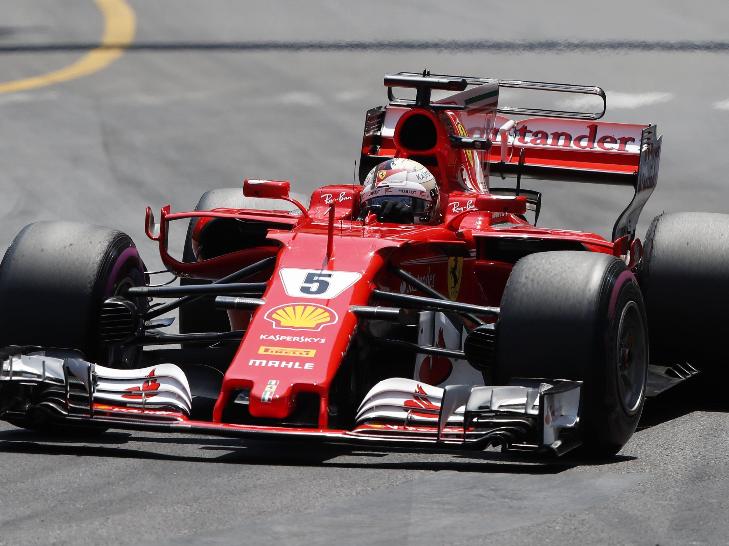 Für Vettel war es der dritte Sieg im Jahr 2017 und der insgesamt 45. Grand-Prix-Erfolg seiner Karriere.