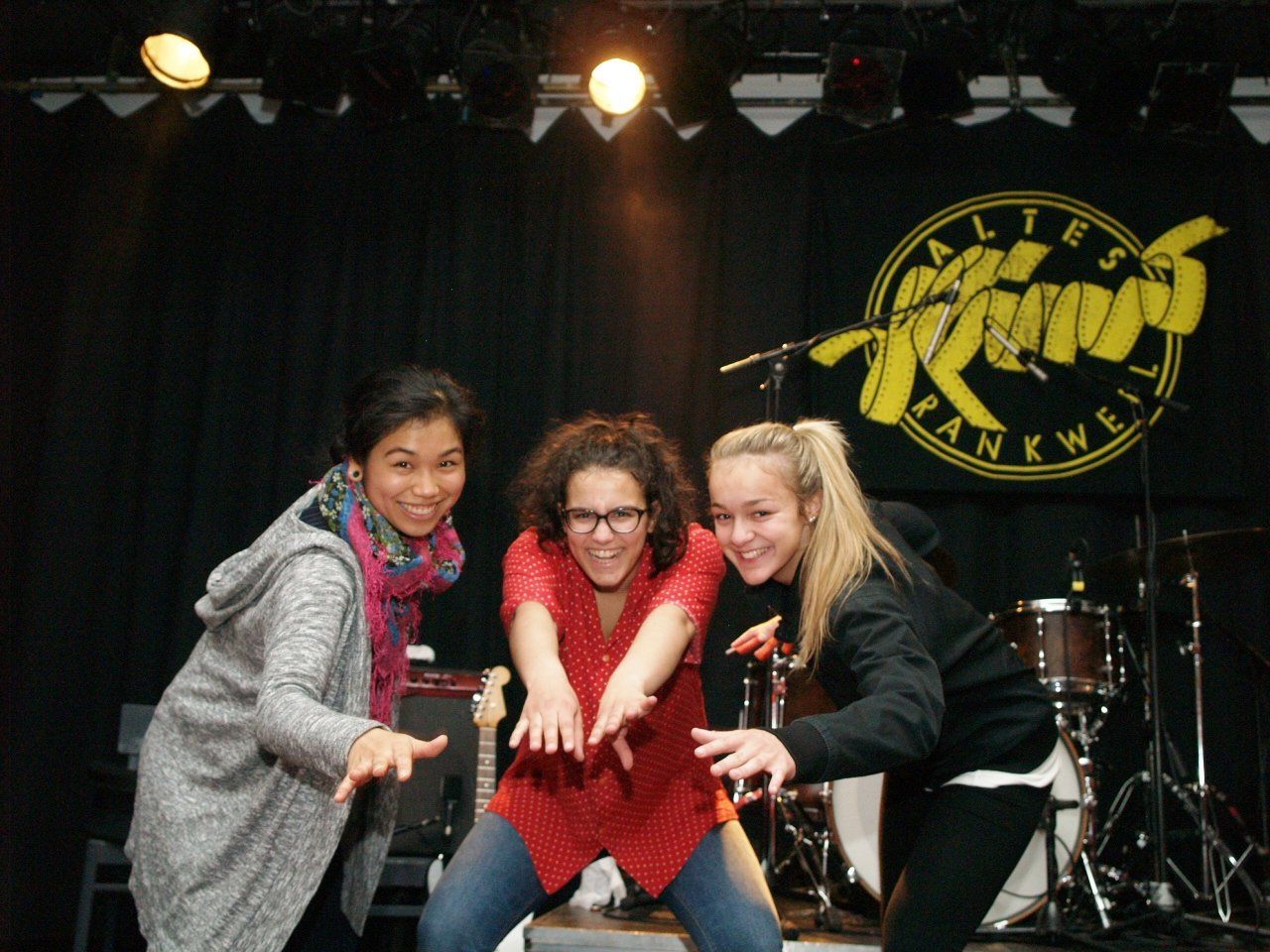 Am Ende des ersten Spieltags präsentierte die Marktgemeinde gemeinsam mit der Offenen Jugendarbeit und dem Alten Kino ein besonderes Rahmenprogramm. Am Ende des ersten Spieltags präsentierte die Marktgemeinde gemeinsam mit der Offenen Jugendarbeit und dem Alten Kino ein besonderes Rahmenprogramm.