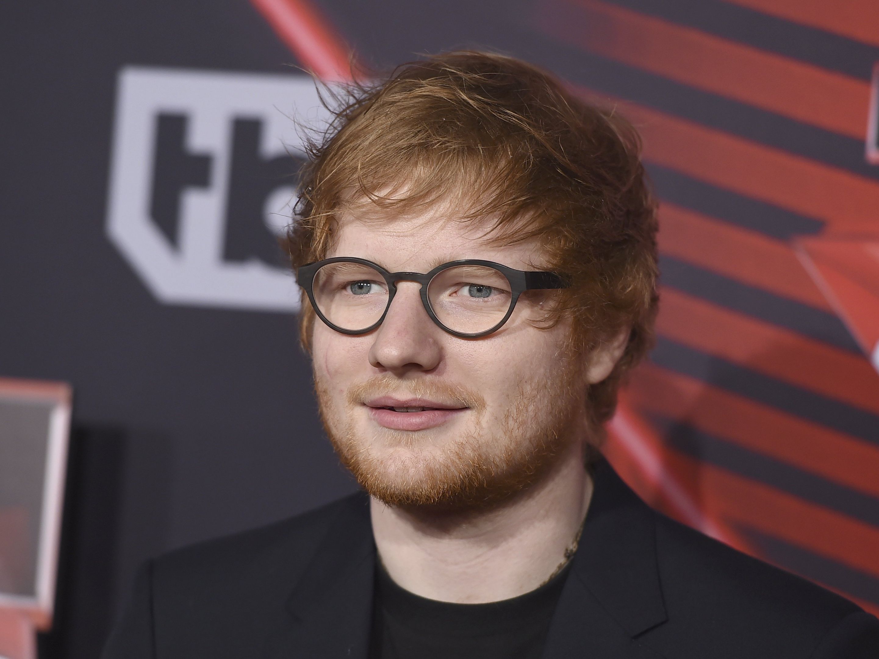 Ed Sheeran wird in der siebten Staffel von Game of Thrones einen Gastauftritt haben. Ed Sheeran wird in der siebten Staffel von Game of Thrones einen Gastauftritt haben.