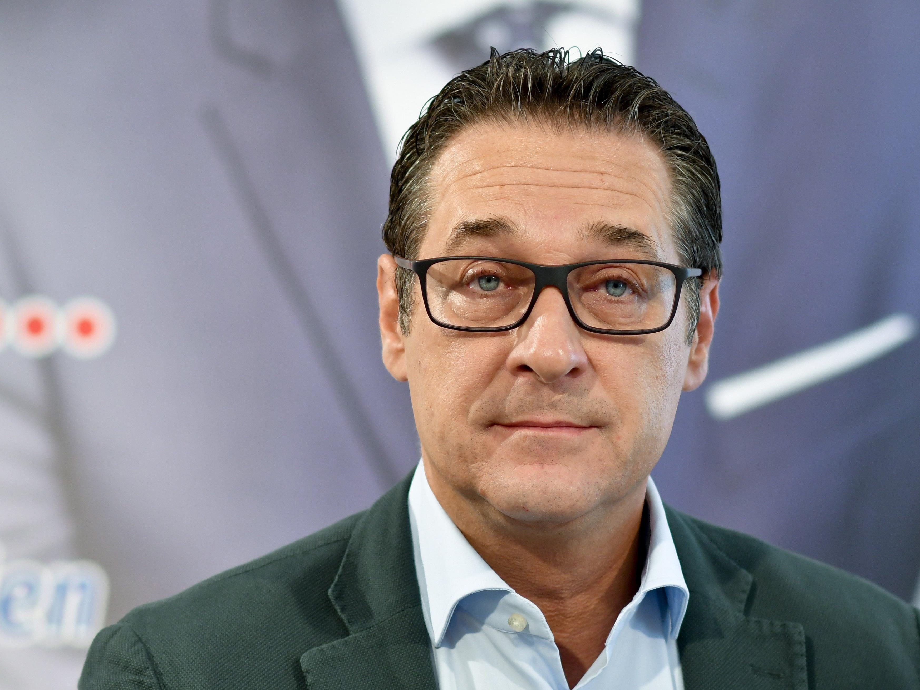 FPÖ-Chef Strache kündigte das Wirtschaftsprogramm für Juni an